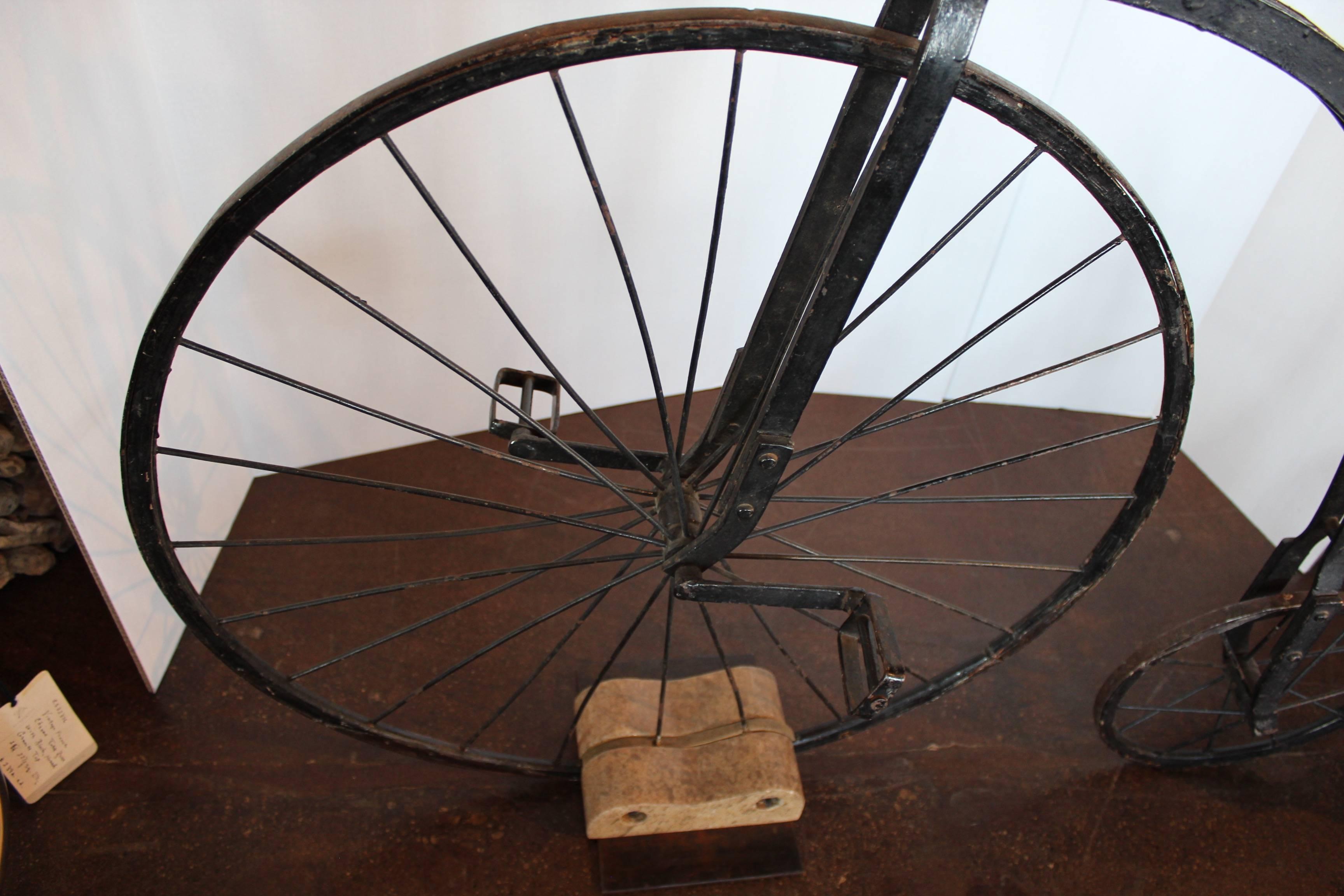 Early 20th Century British High Wheeler Bicycle as Mount Decor, circa 1900