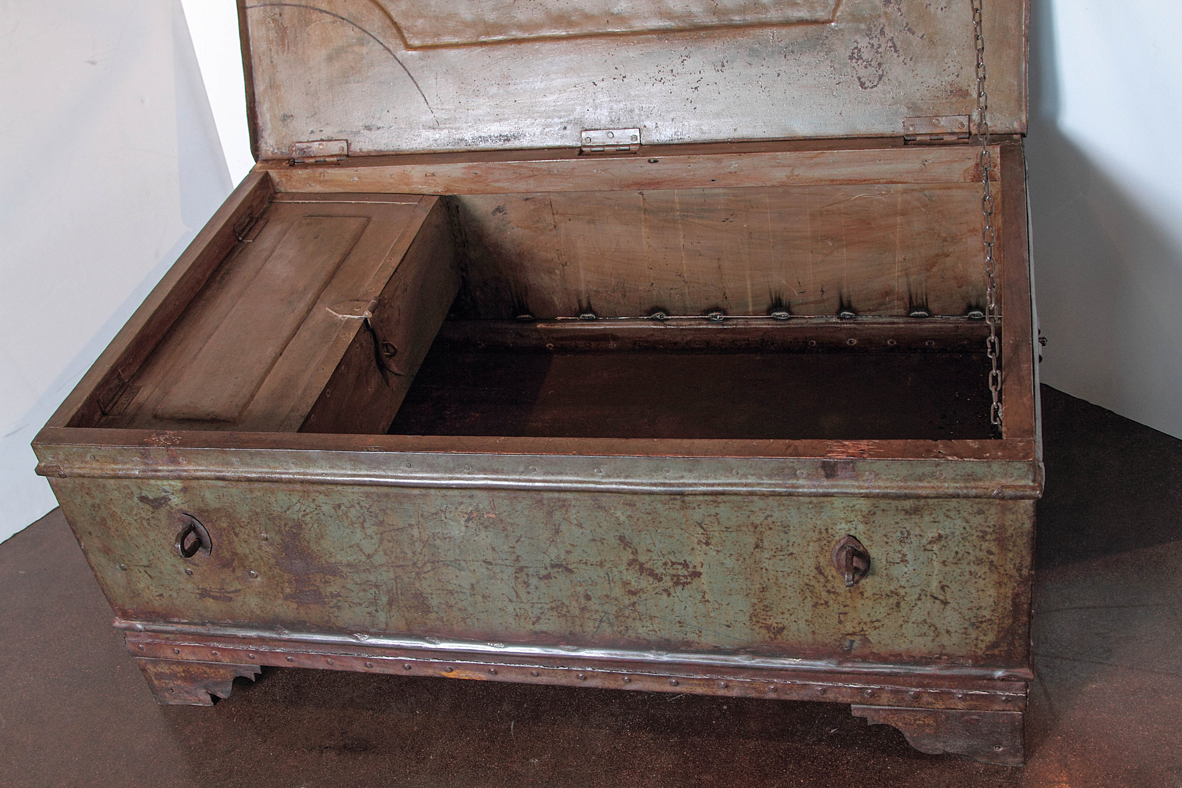 British Colonial Industrial Storage Box as Coffee Table  3