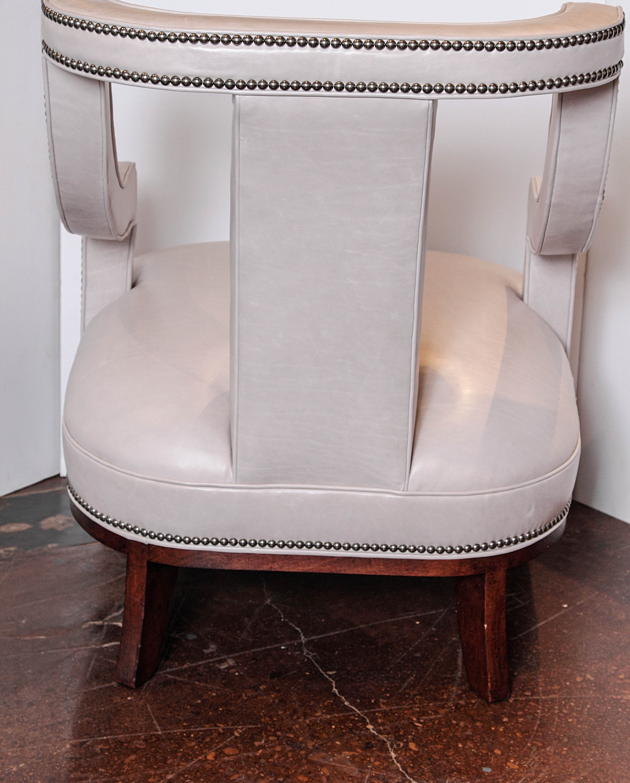 Wesley Hall Charming Chair In Excellent Condition In Dallas, TX