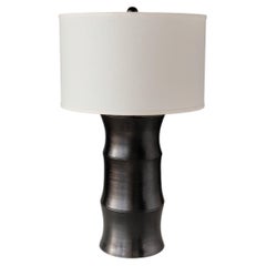 Dai un’occhiata alla lampada da tavolo in ceramica ispirata al bambù di RENG Lighting