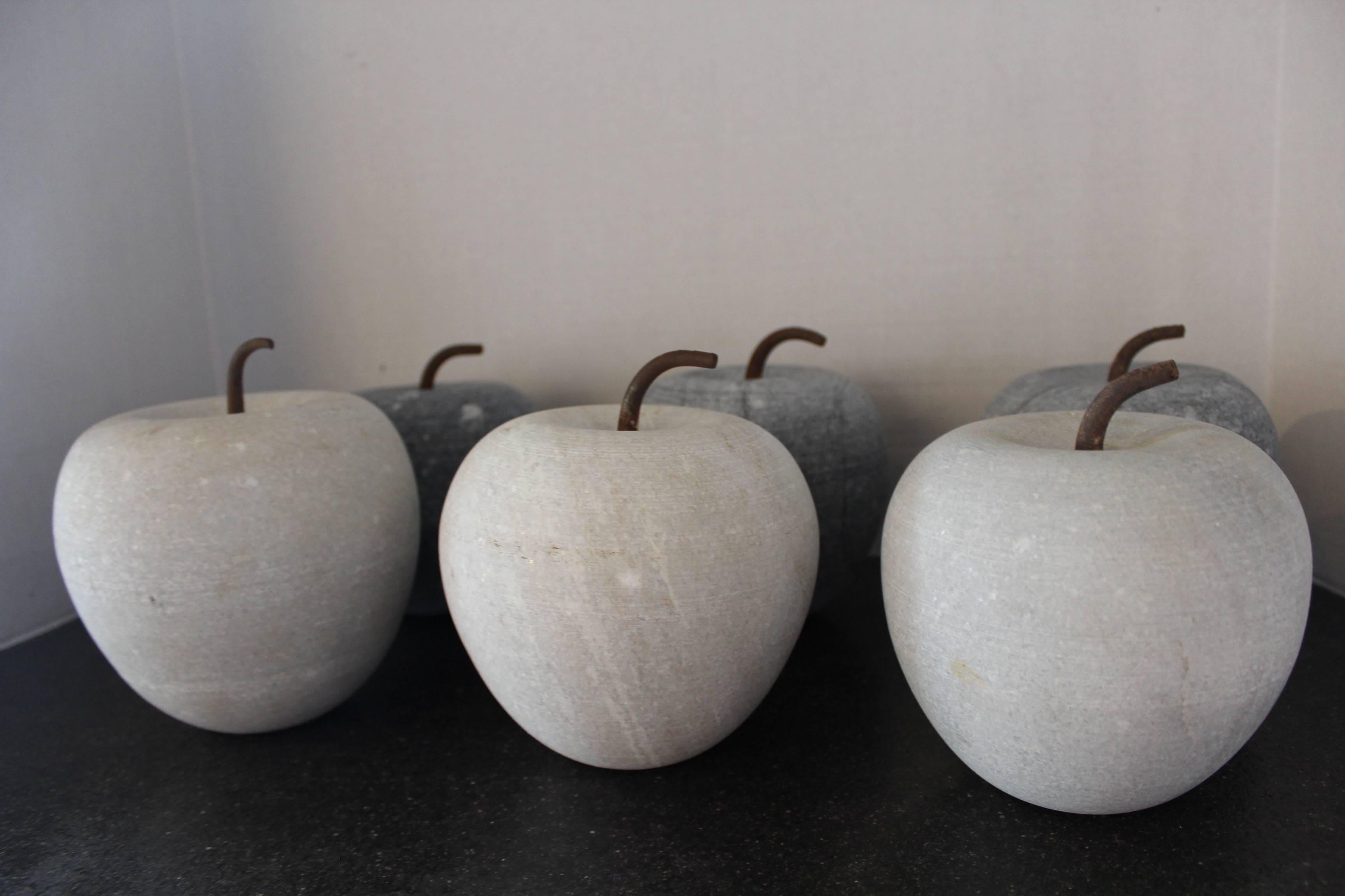 Assortment of Marble Apple and Pear Accessories In Good Condition In Dallas, TX