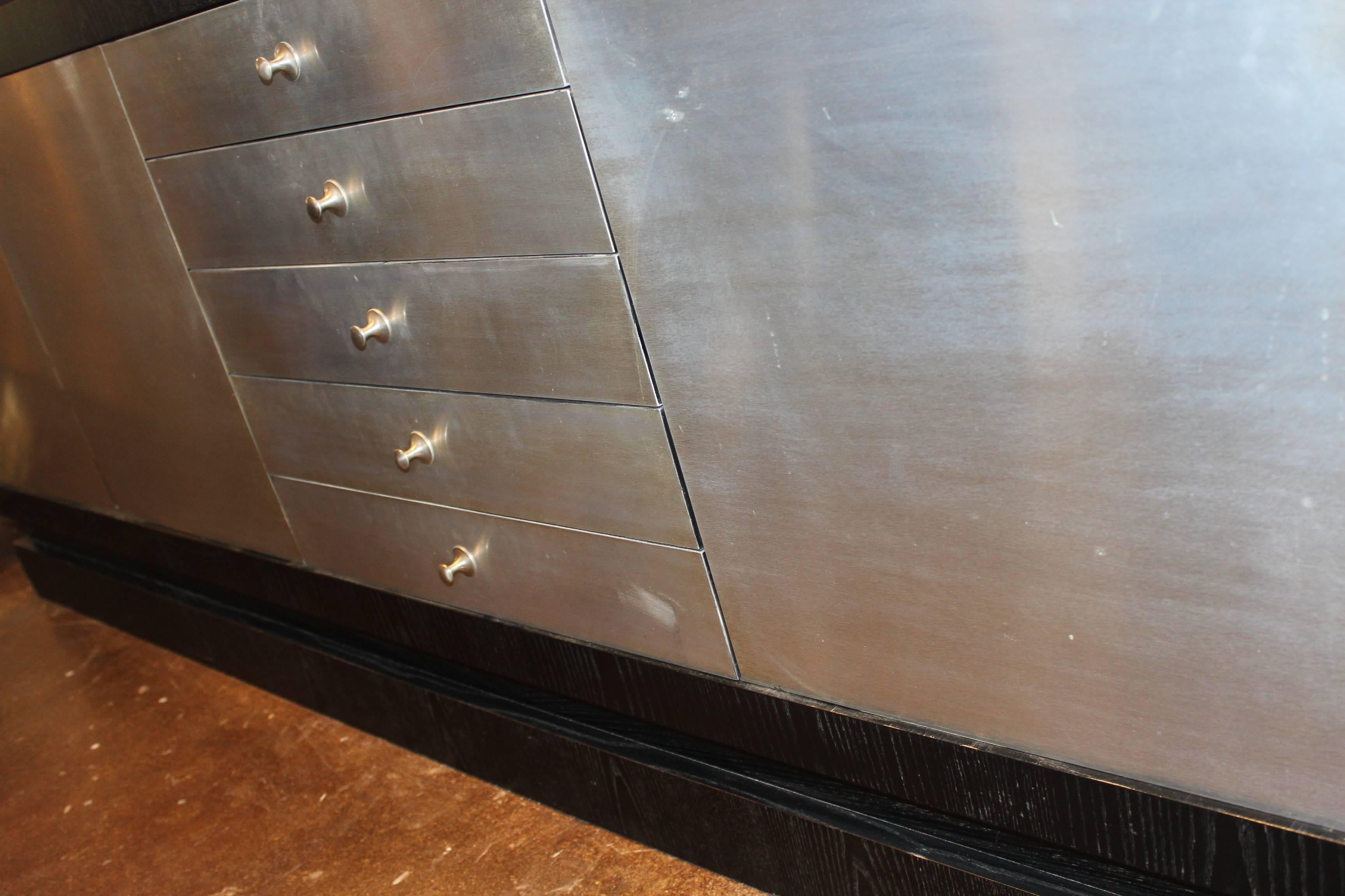 Ebonized French Mid- Century Server In Excellent Condition In Dallas, TX