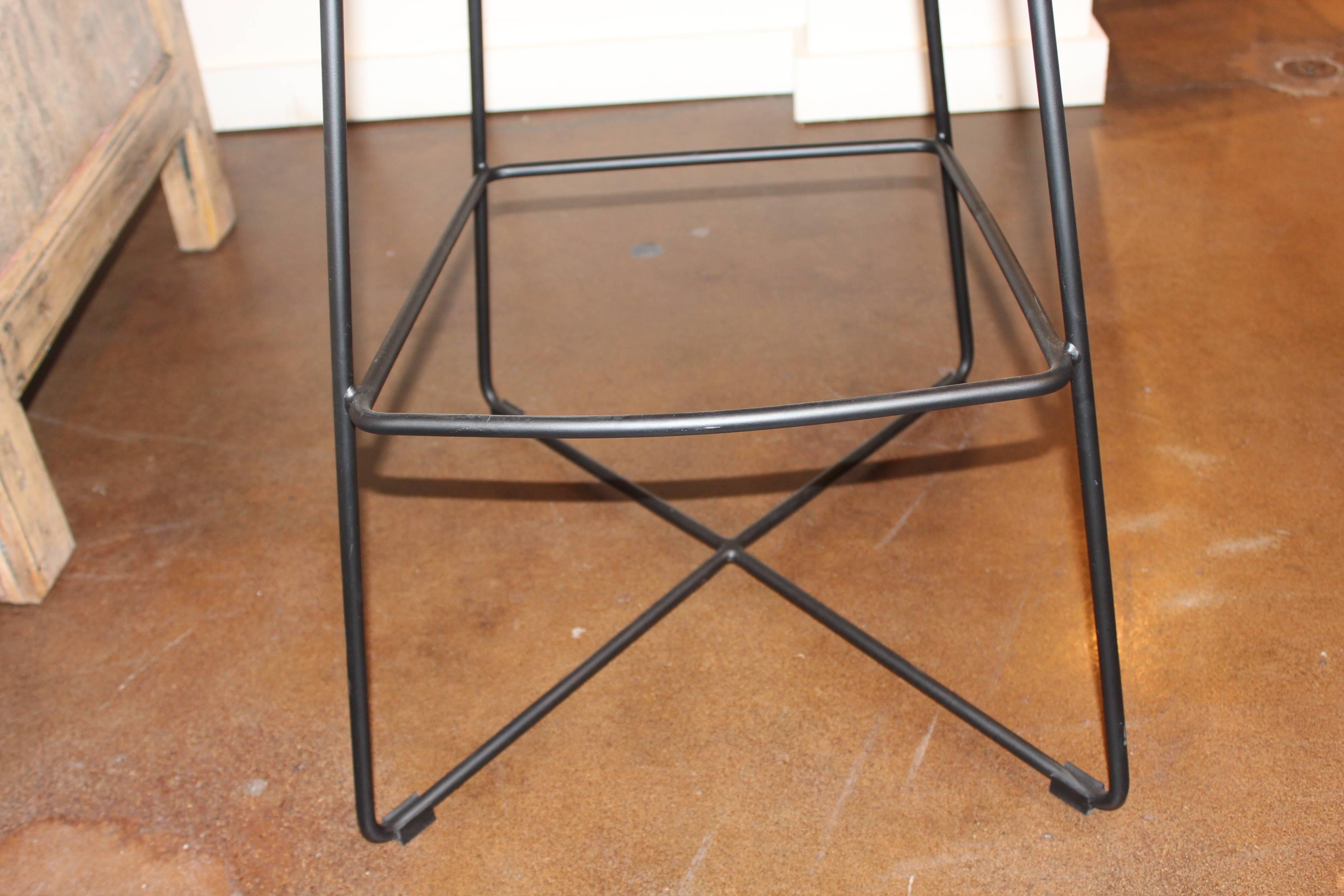 Molded Contemporary Bar Stool in Bonded Leather