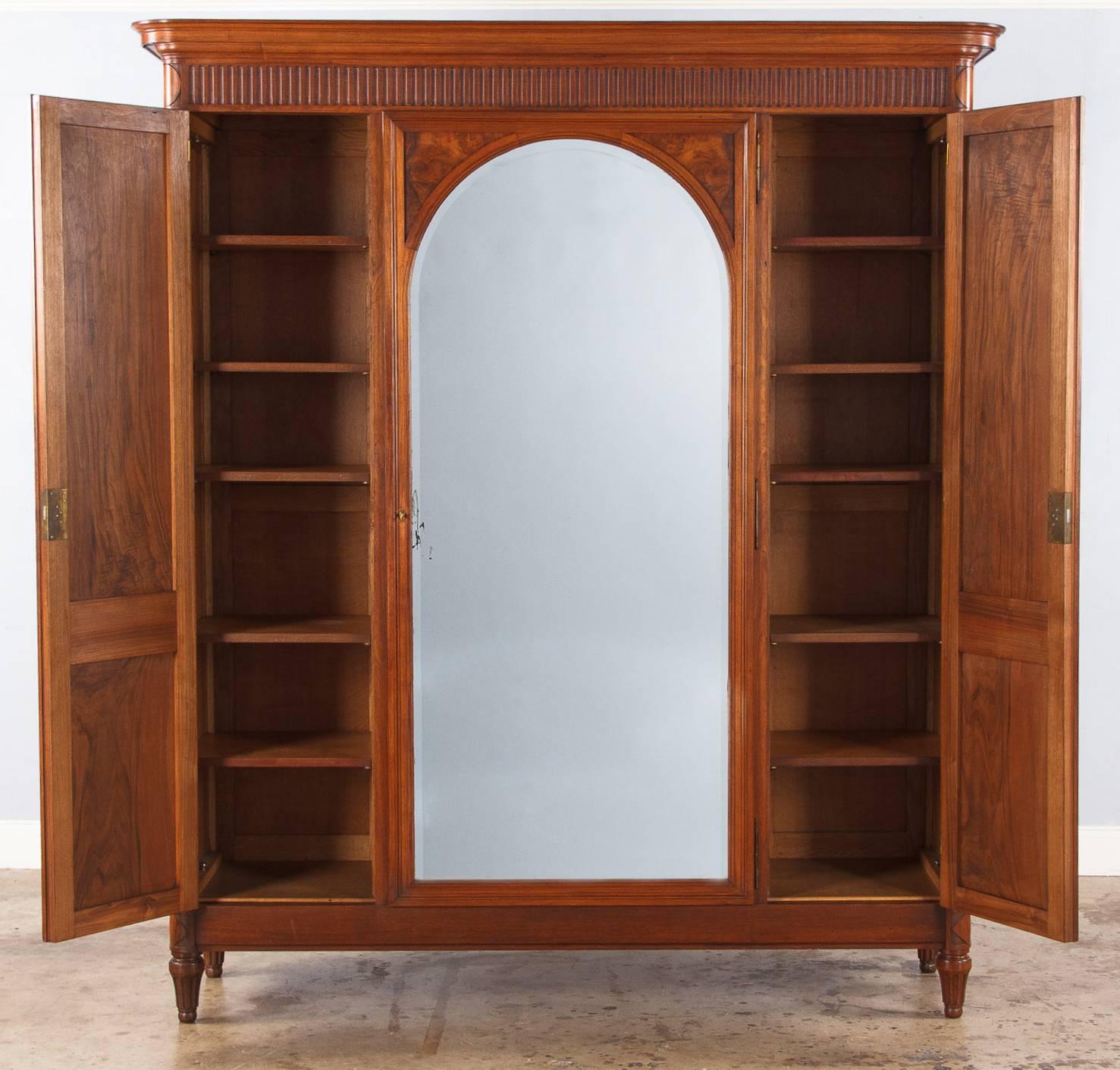 French Louis XVI Style Walnut Armoire, 1930s In Good Condition In Austin, TX