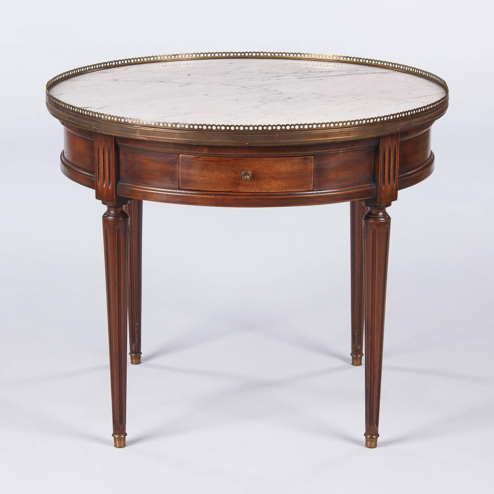 French Louis XVI Style Marble-Top Coffee or Side Table, Early 1900s