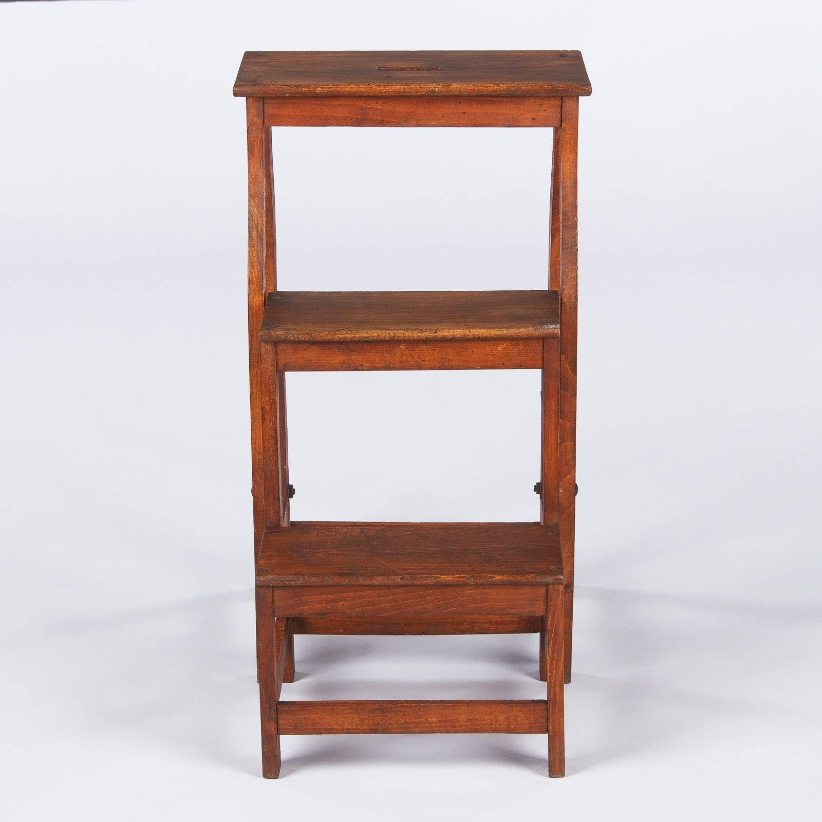 Country French Pine Folding Step Stool, Early 1900s 6