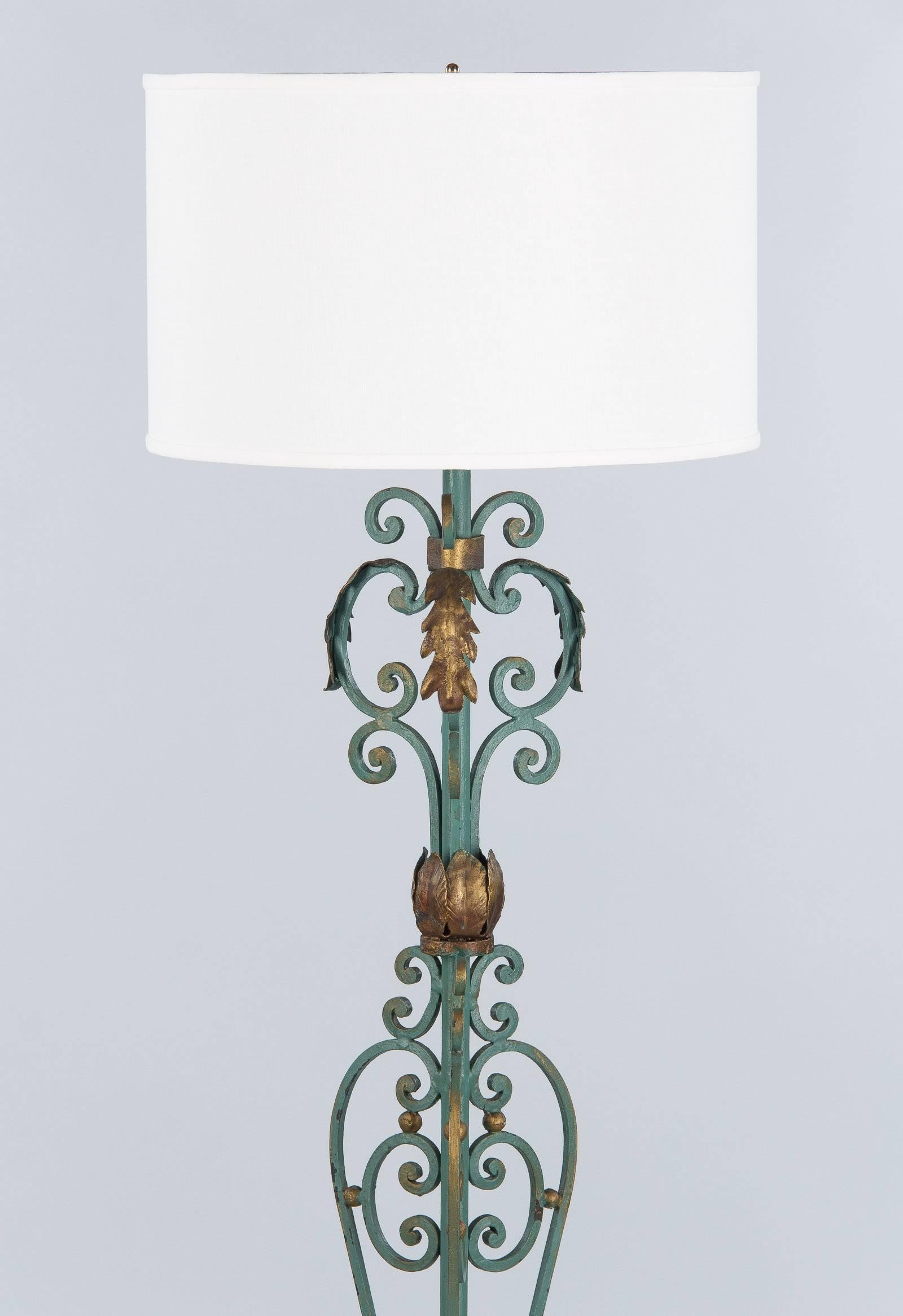 French Painted Wrought Iron Floor Lamp, 1940s In Good Condition In Austin, TX