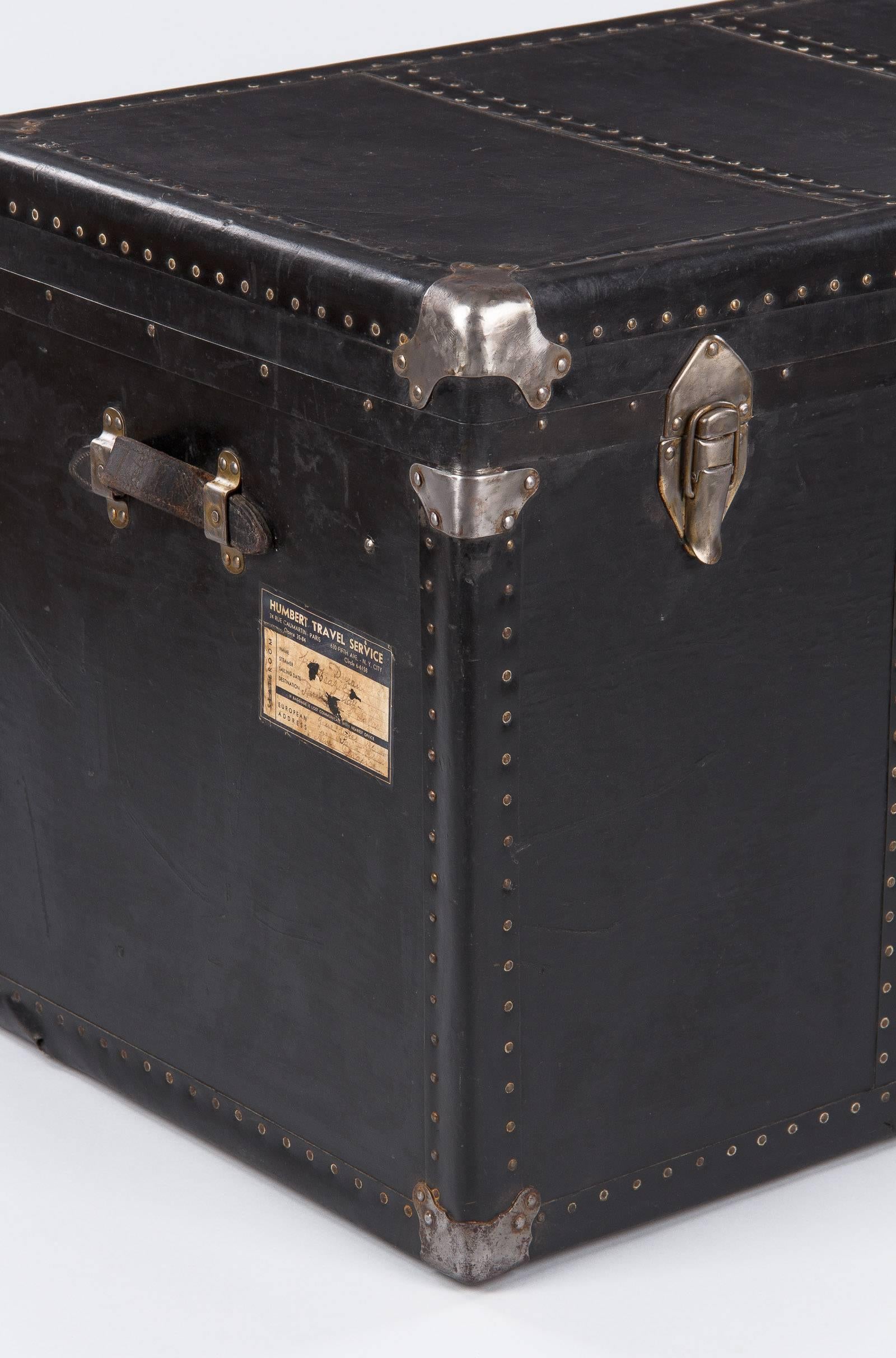 English Steamer Traveling Trunk, circa 1920s In Good Condition In Austin, TX