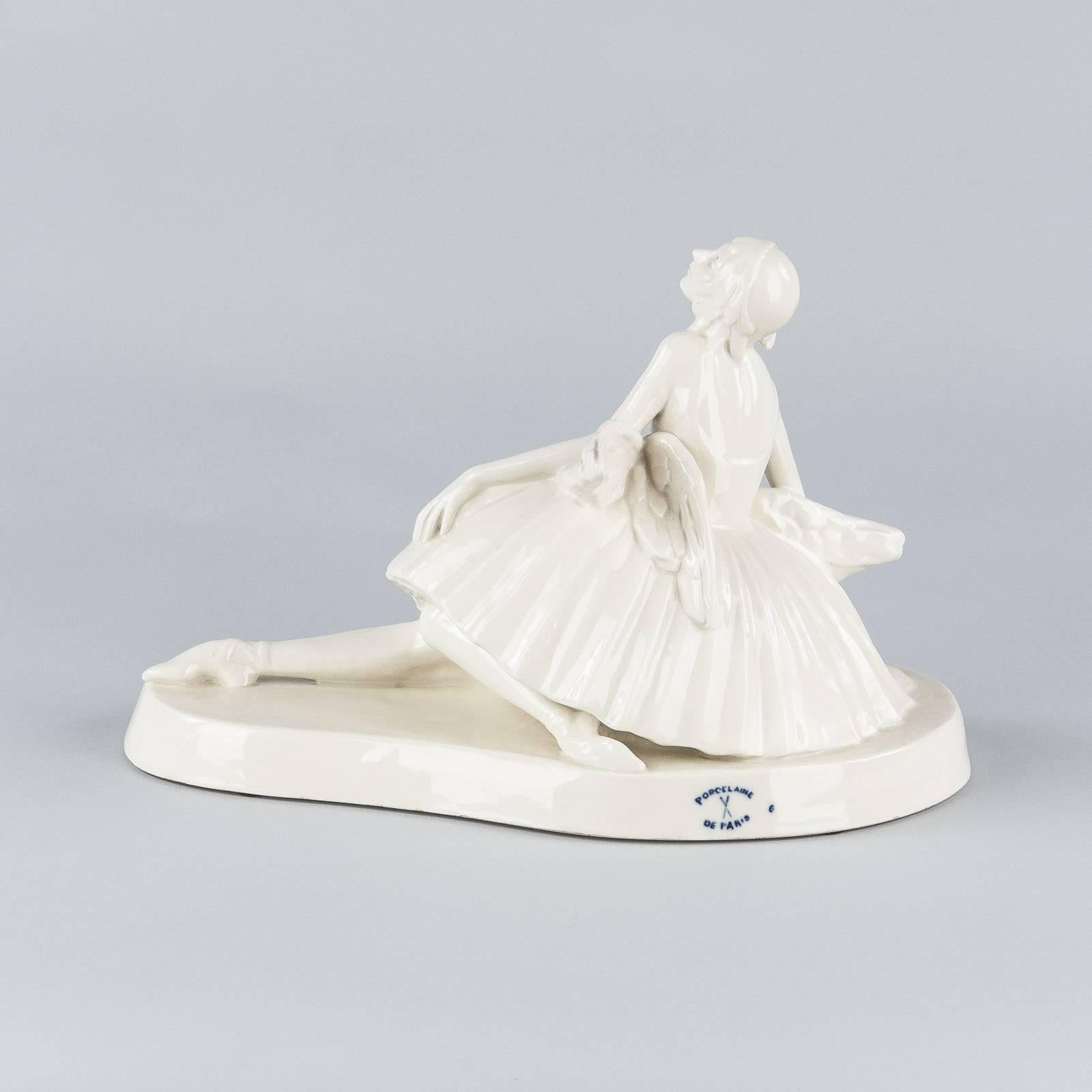 French Ceramic Figurine of Ballerina Anna Pavlova Signed Genevieve Granger 1930s In Good Condition In Austin, TX