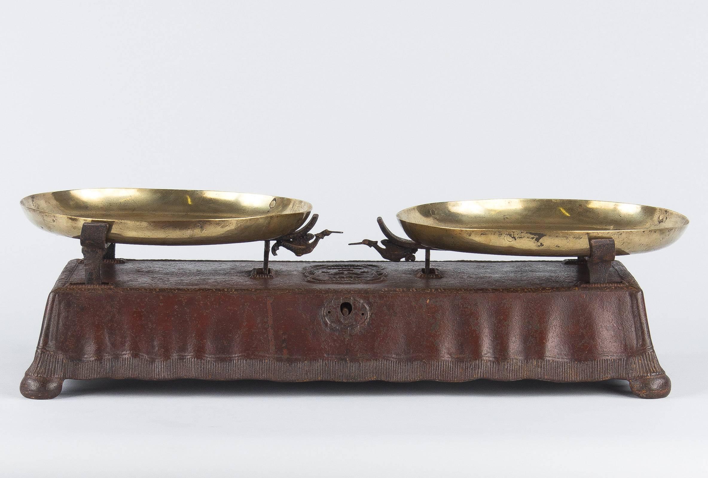 19th Century French Iron Scale with Brass Plateaux 1