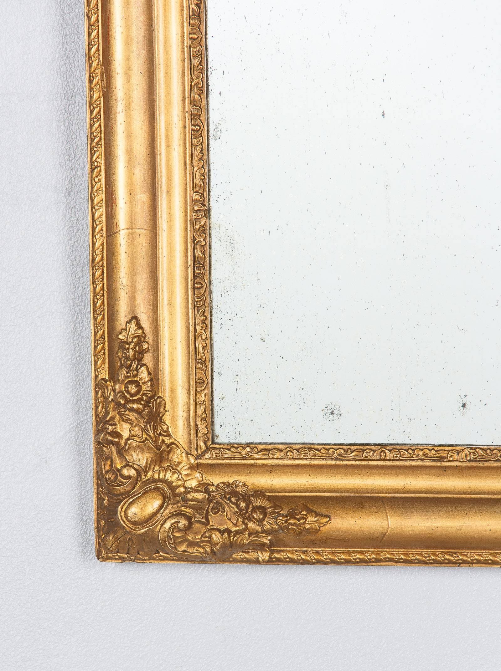 French Napoleon III Period Giltwood Mirror, circa 1870s 2