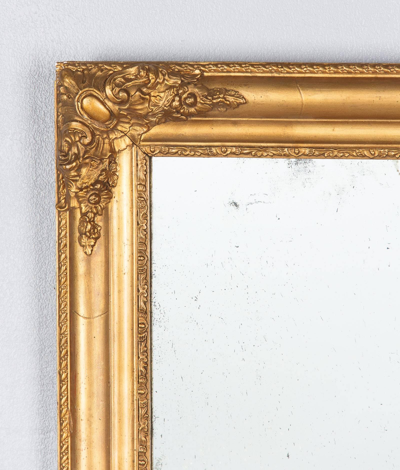 French Napoleon III Period Giltwood Mirror, circa 1870s In Good Condition In Austin, TX