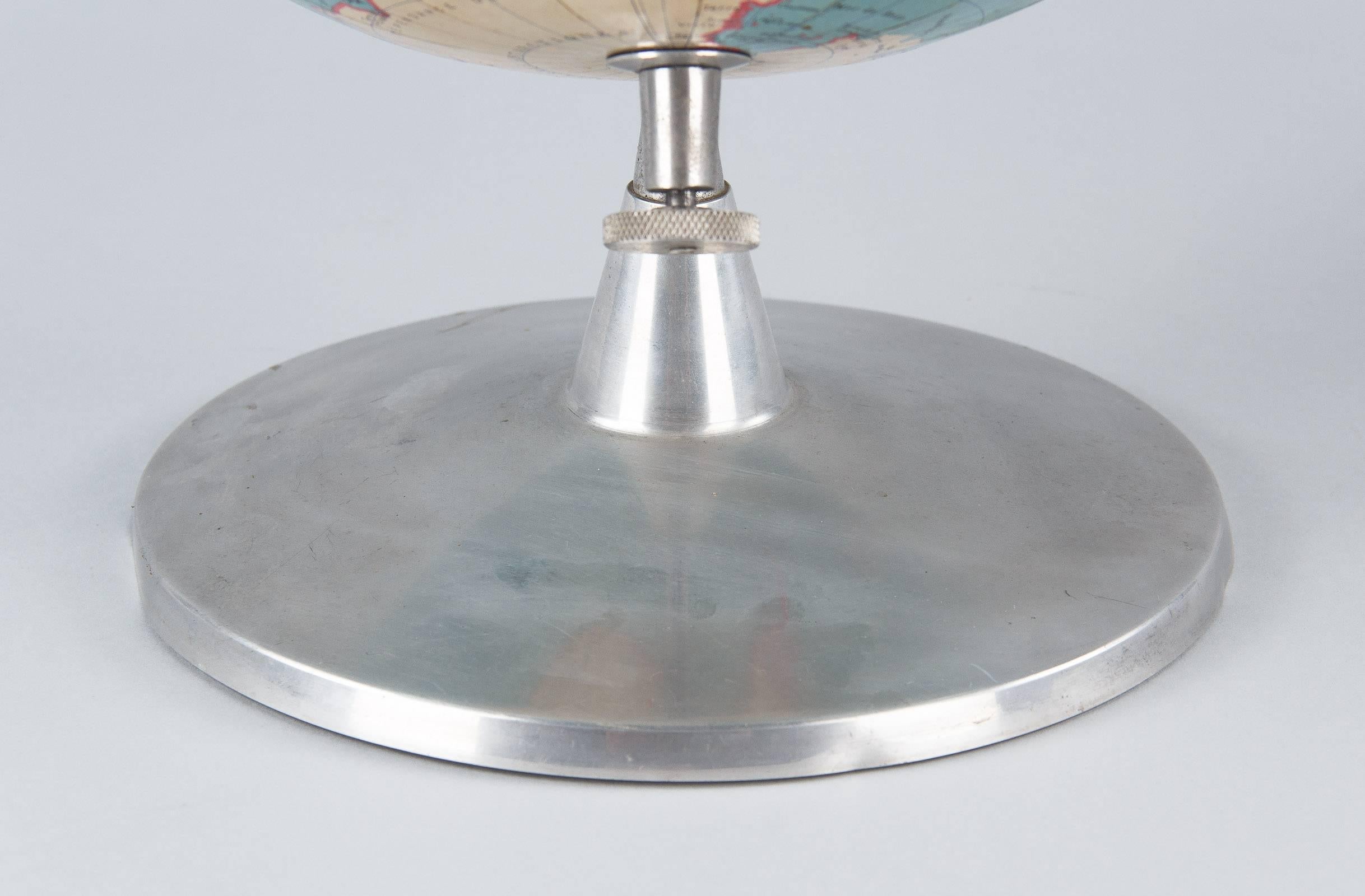 Mid-20th Century French Terrestrial Globe in Papier Mâché and Aluminum, France, 1960s
