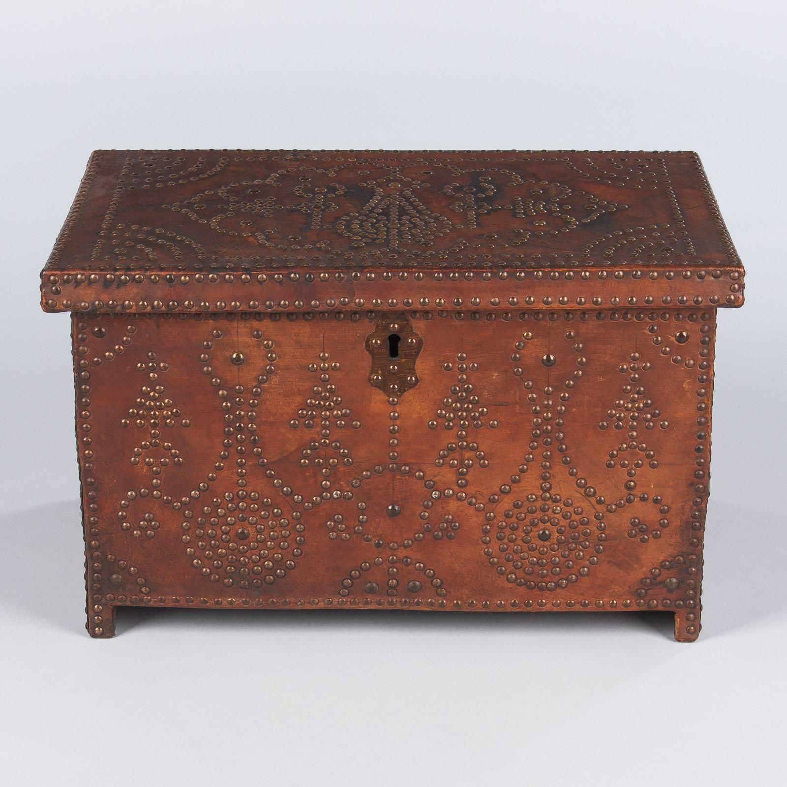 19th Century French Louis XIII Leather Trunk with Antique Nailhead Trim, Early 1800s