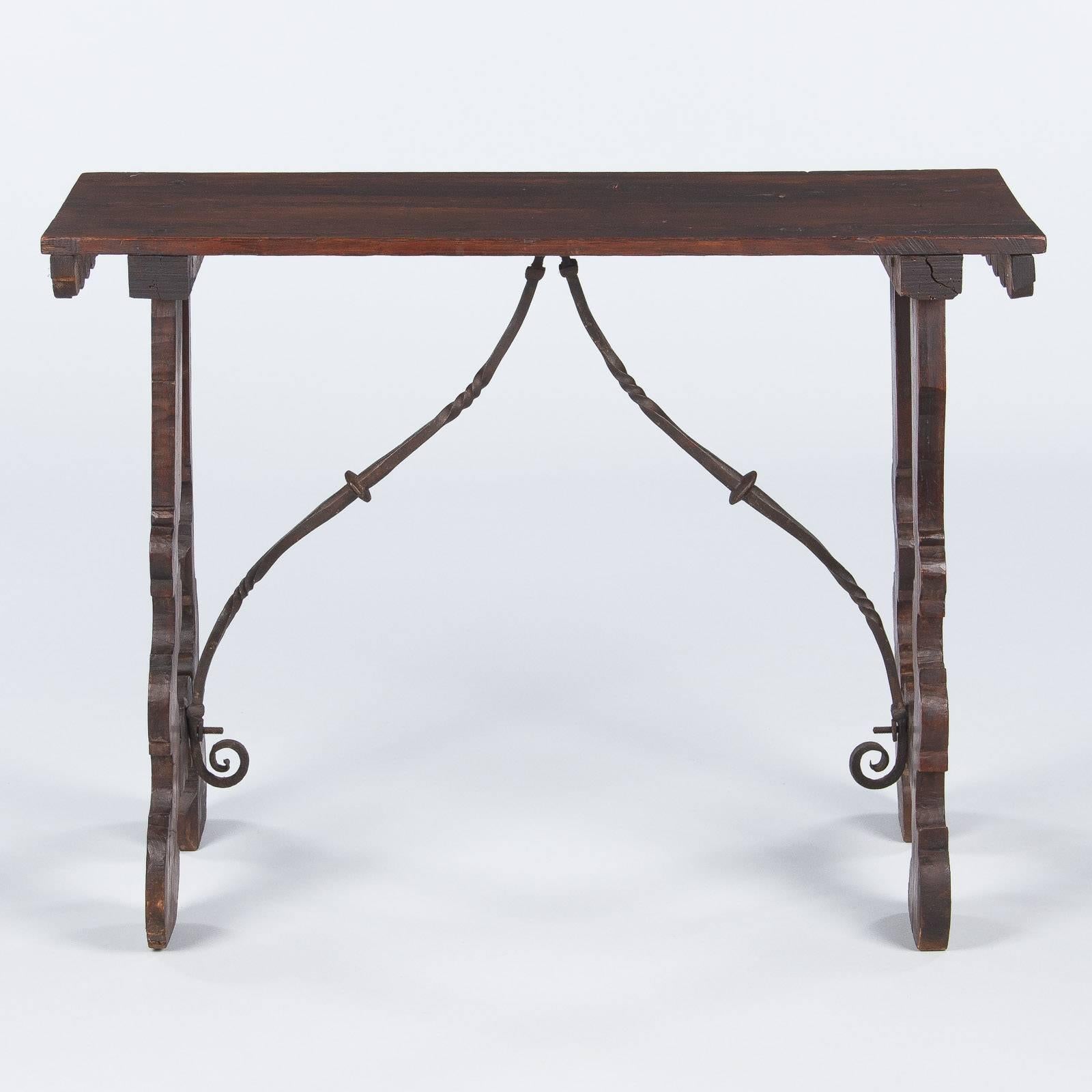 Spanish Pine Console Table with Iron Stretcher, Late 1800s 5