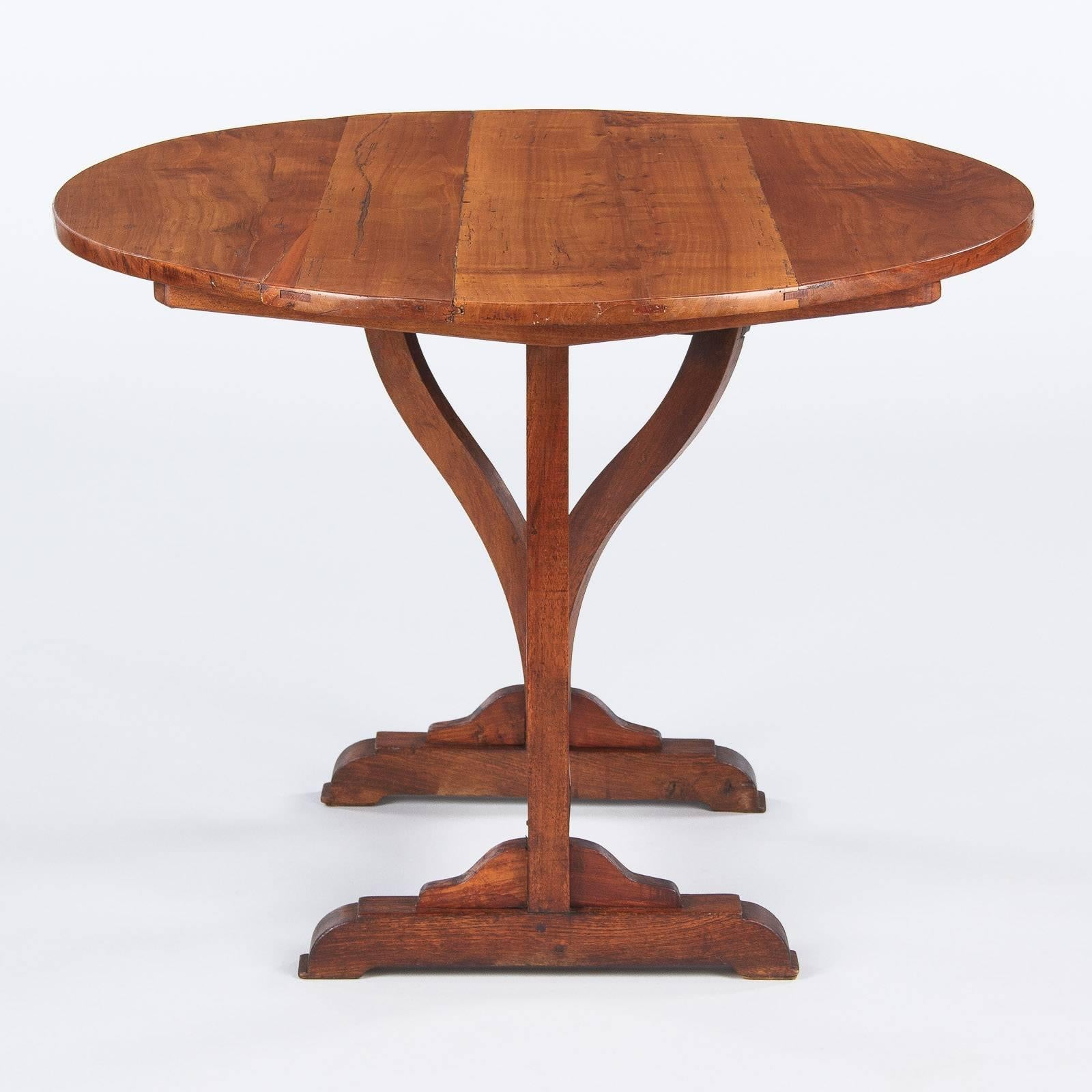 19th Century French Cherrywood Tilt-Top Wine Tasting Table In Good Condition In Austin, TX