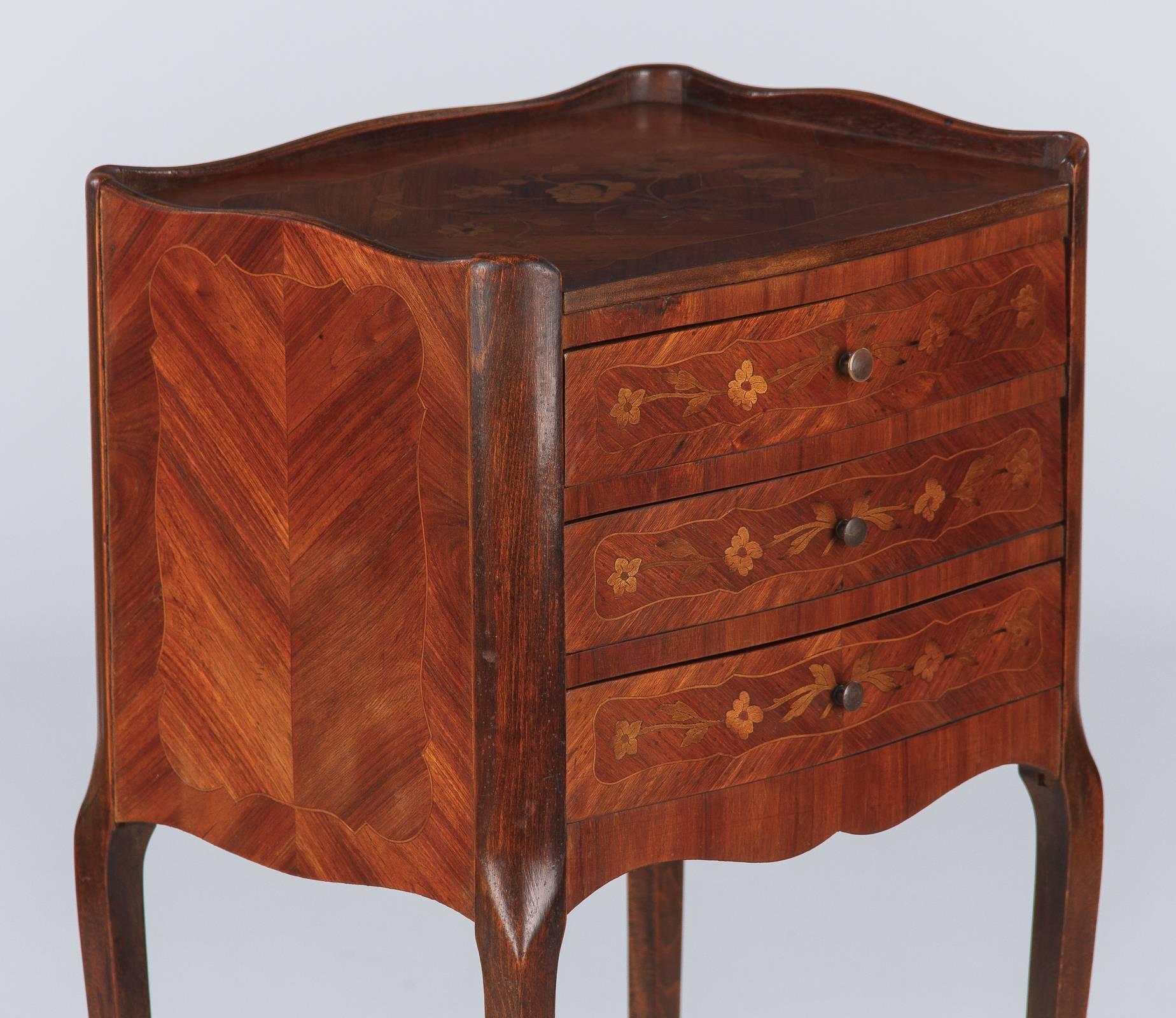 20th Century Louis XV Style Marquetry Bedside Chest of Drawers, 1900s