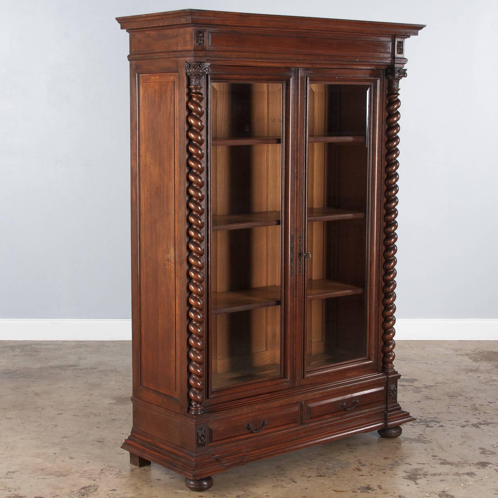 Beveled French Louis XIII Style Walnut Bookcase, 1880s