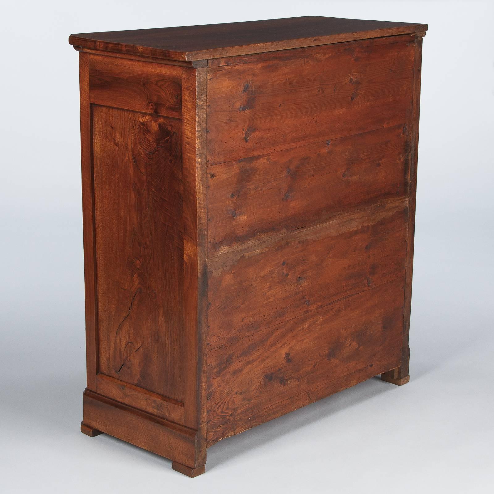 Louis Philippe Walnut Buffet or Sideboard, France, Mid-1800s 5
