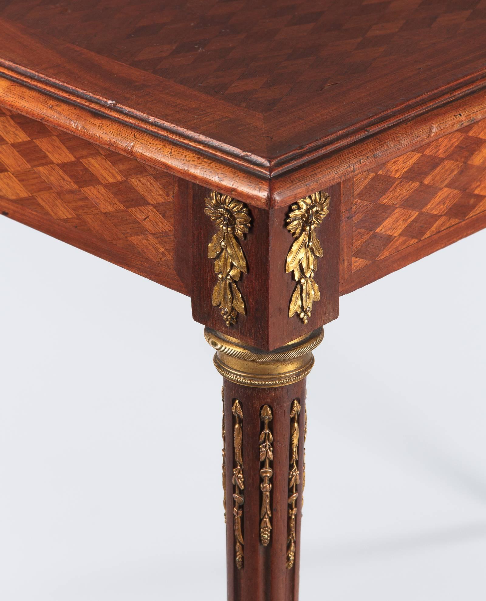 Louis XVI Style Marquetry Desk or Side Table, 1900s In Good Condition In Austin, TX