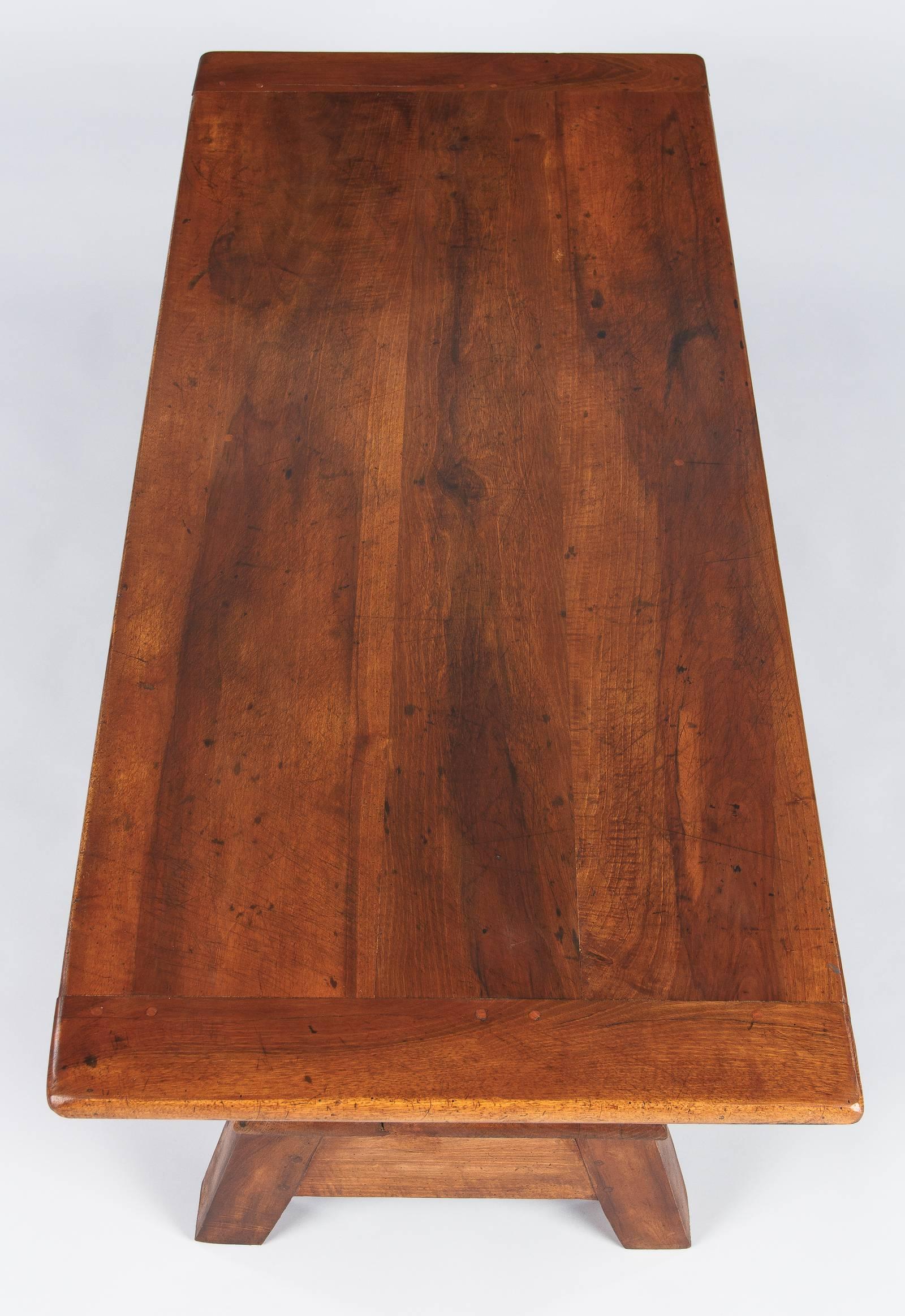 Country French Walnut Coffee Table, 19th Century 2