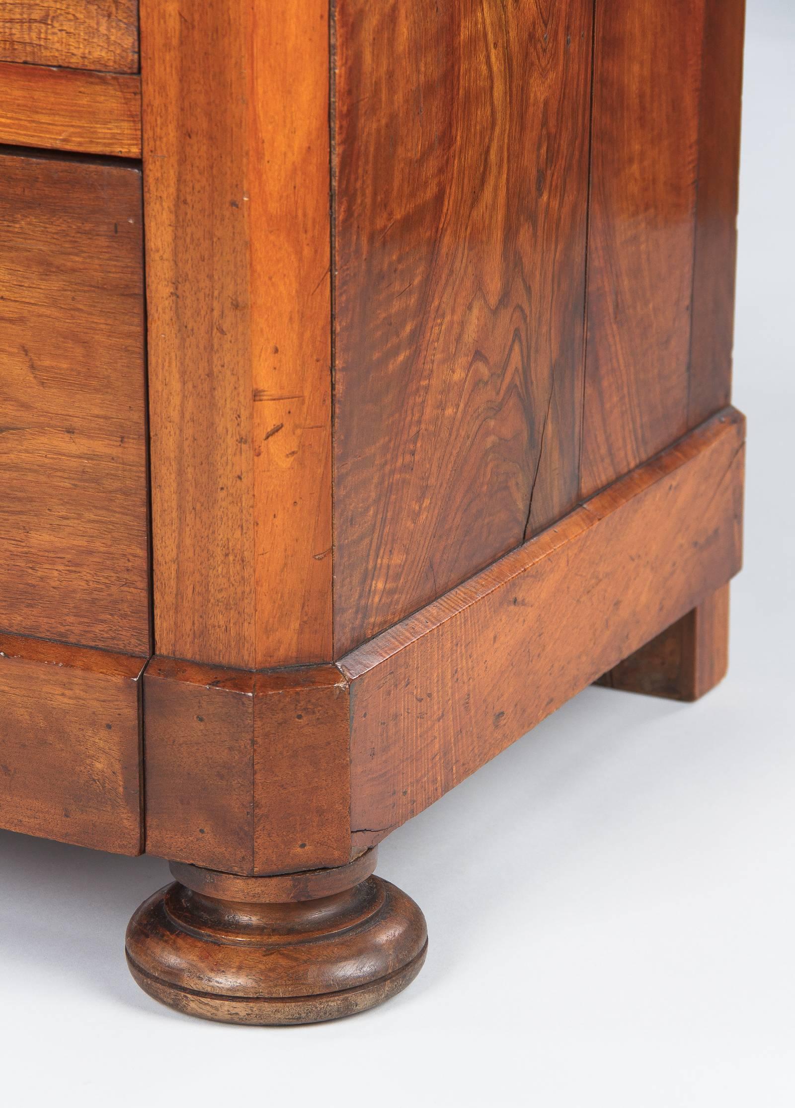 Louis Philippe Walnut Chest of Drawers, Mid-1800s 2