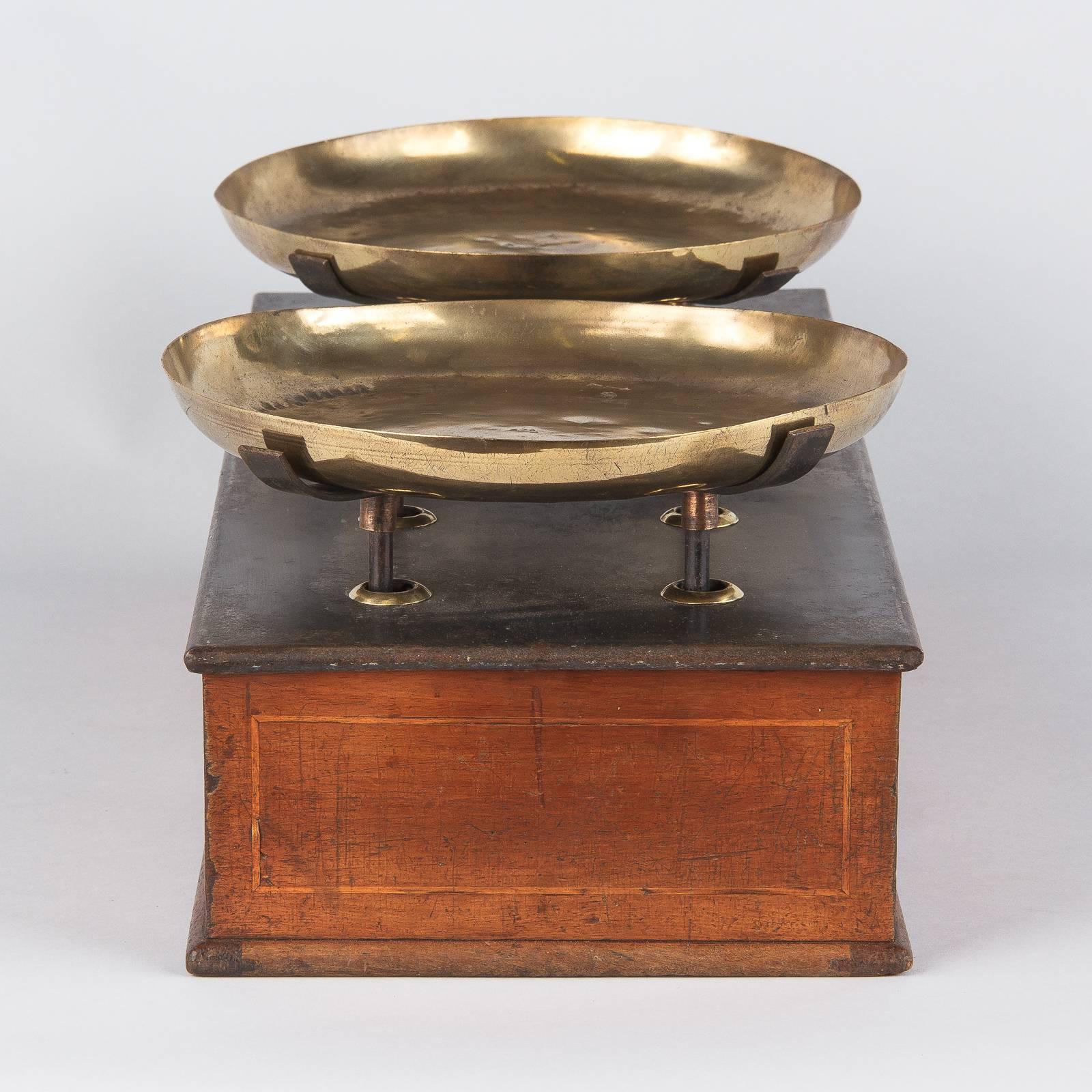 French Walnut Bakery Scale with Zinc Top, 1900s 3
