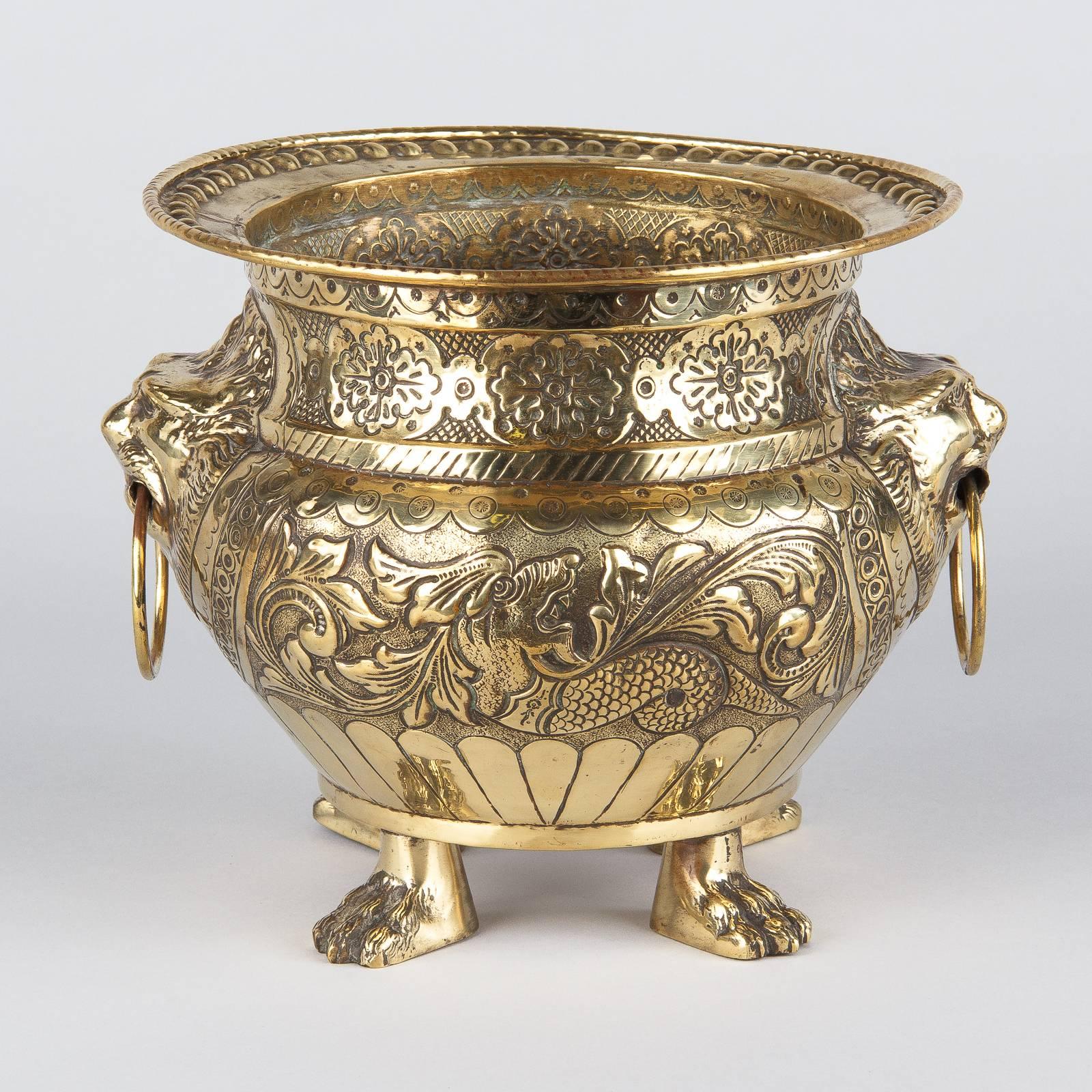 Renaissance Revival French Renaissance Style Sculpted Brass Wine Cooler, 1870s