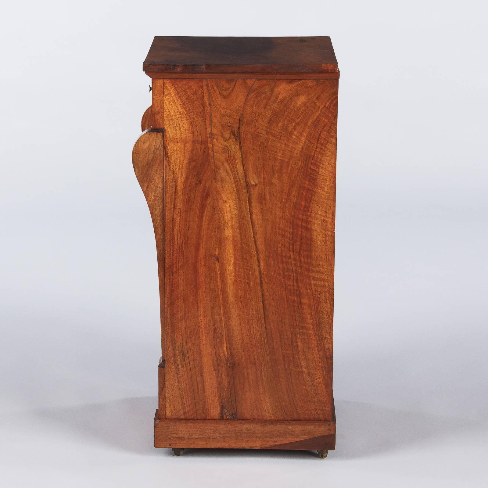 French Restoration Period Walnut Bedside Cabinet, 1820s 1