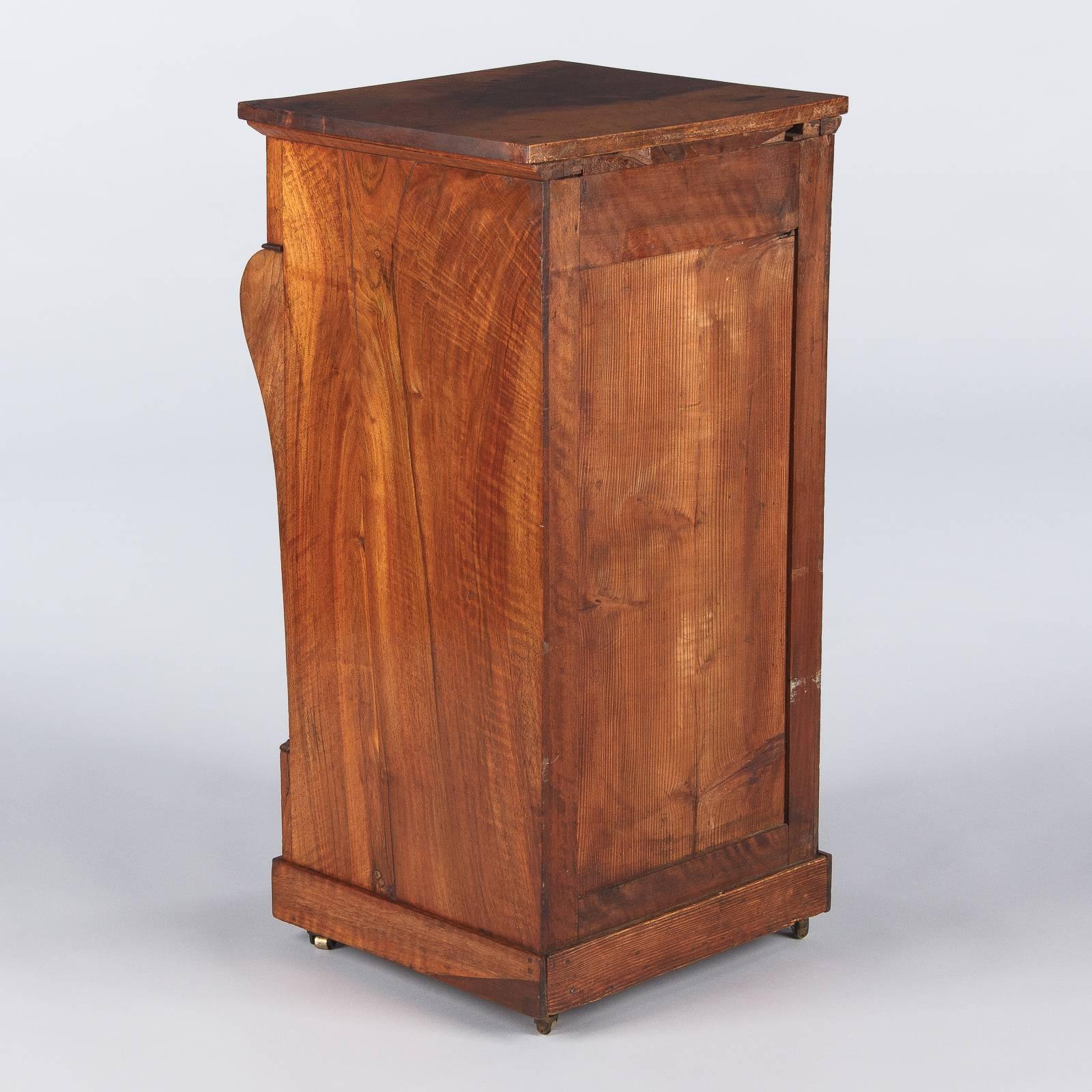 French Restoration Period Walnut Bedside Cabinet, 1820s 4