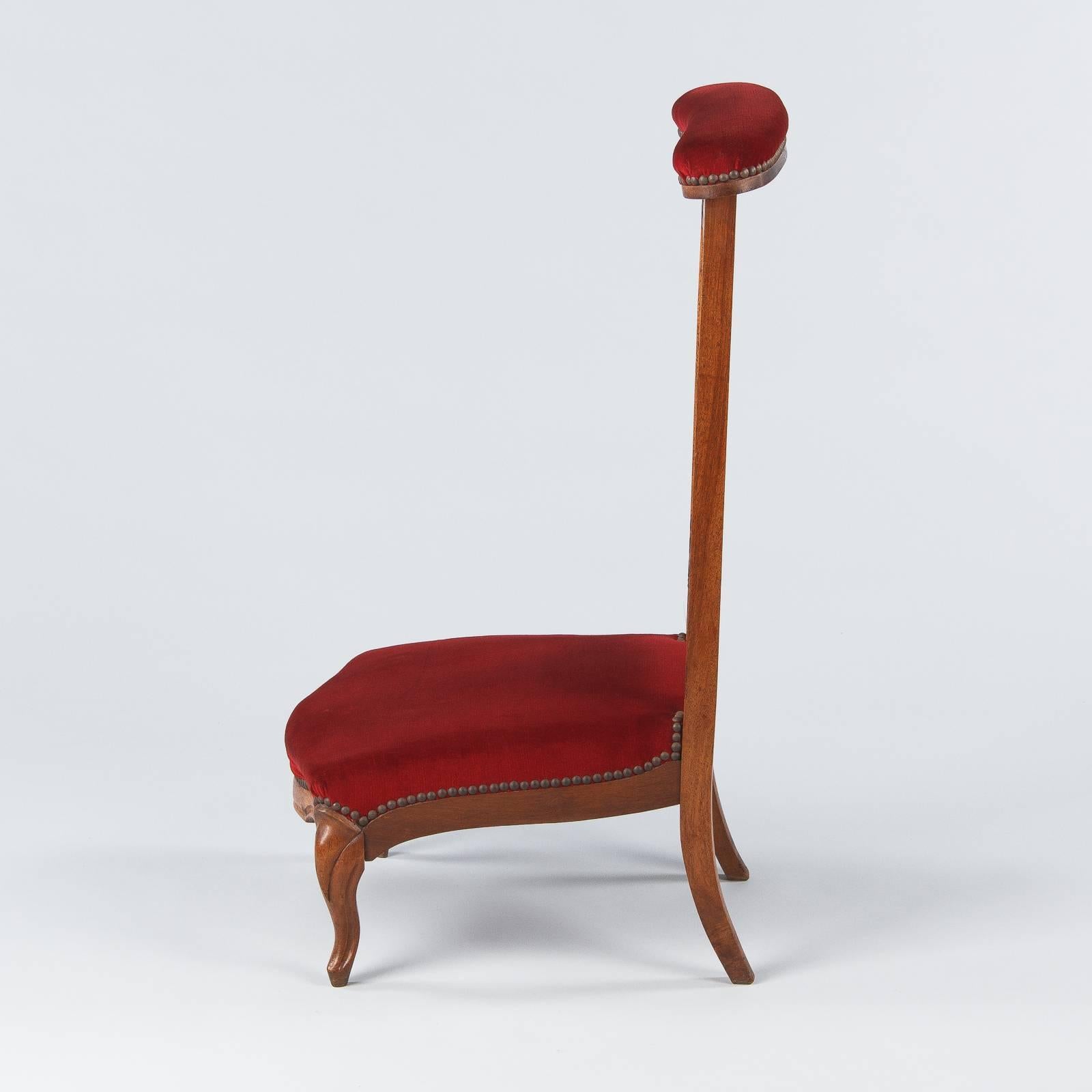 Louis Philippe Prie Dieu Chair in Walnut, 19th Century 2