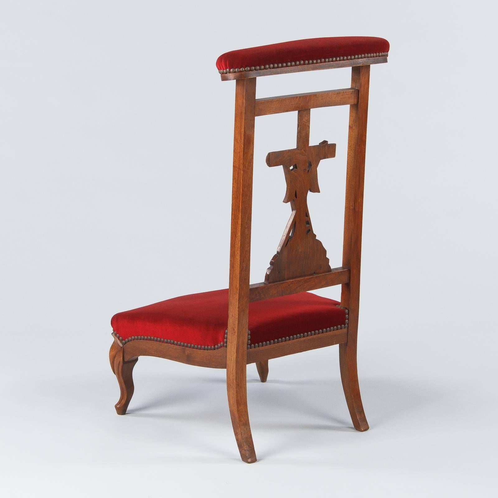 Louis Philippe Prie Dieu Chair in Walnut, 19th Century 3