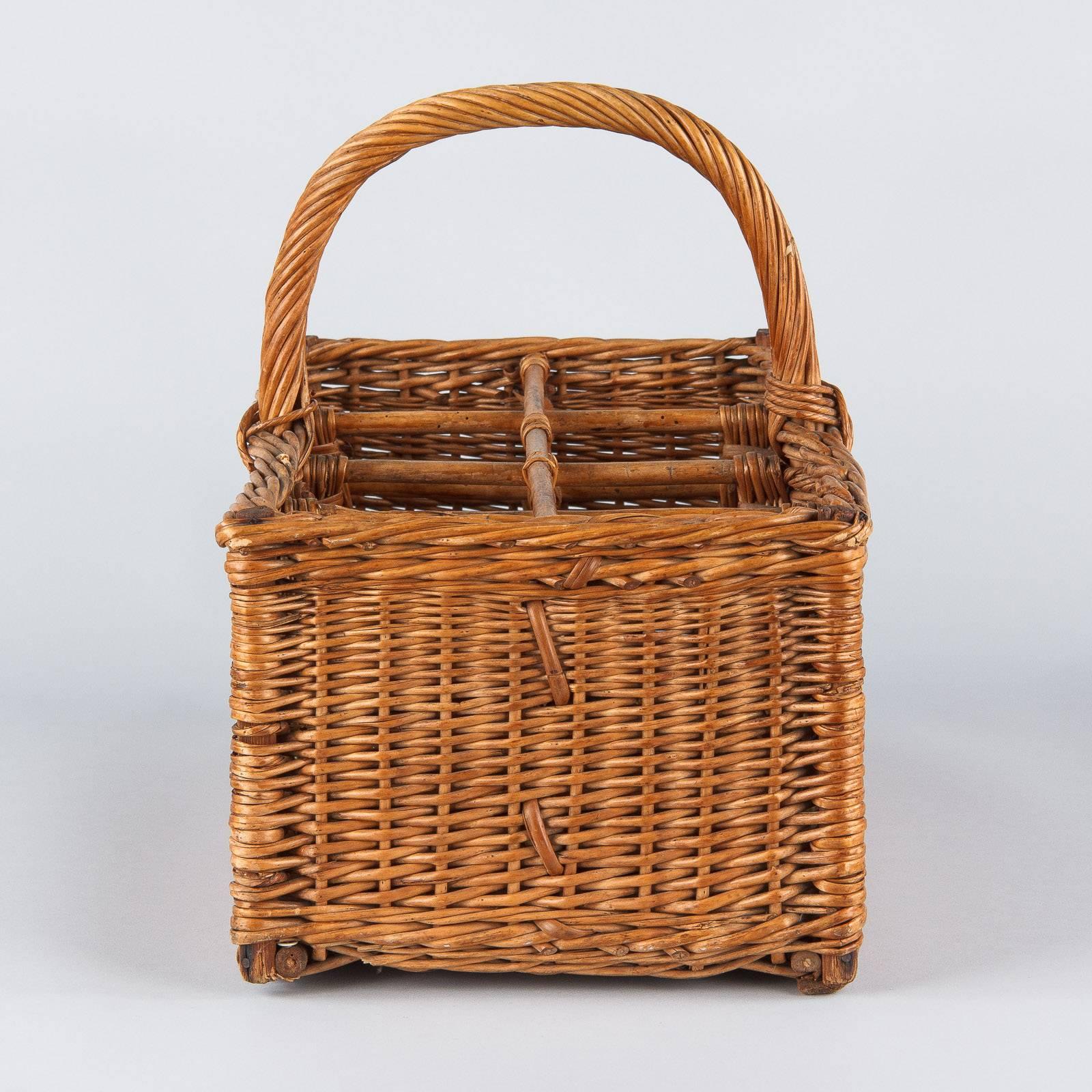 French Bottle Holder Wicker Basket, 1940s 4