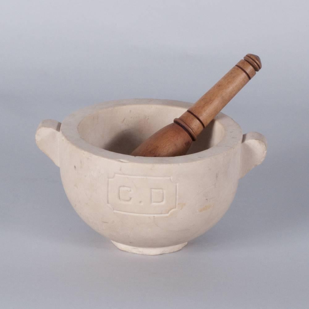 french mortar and pestle