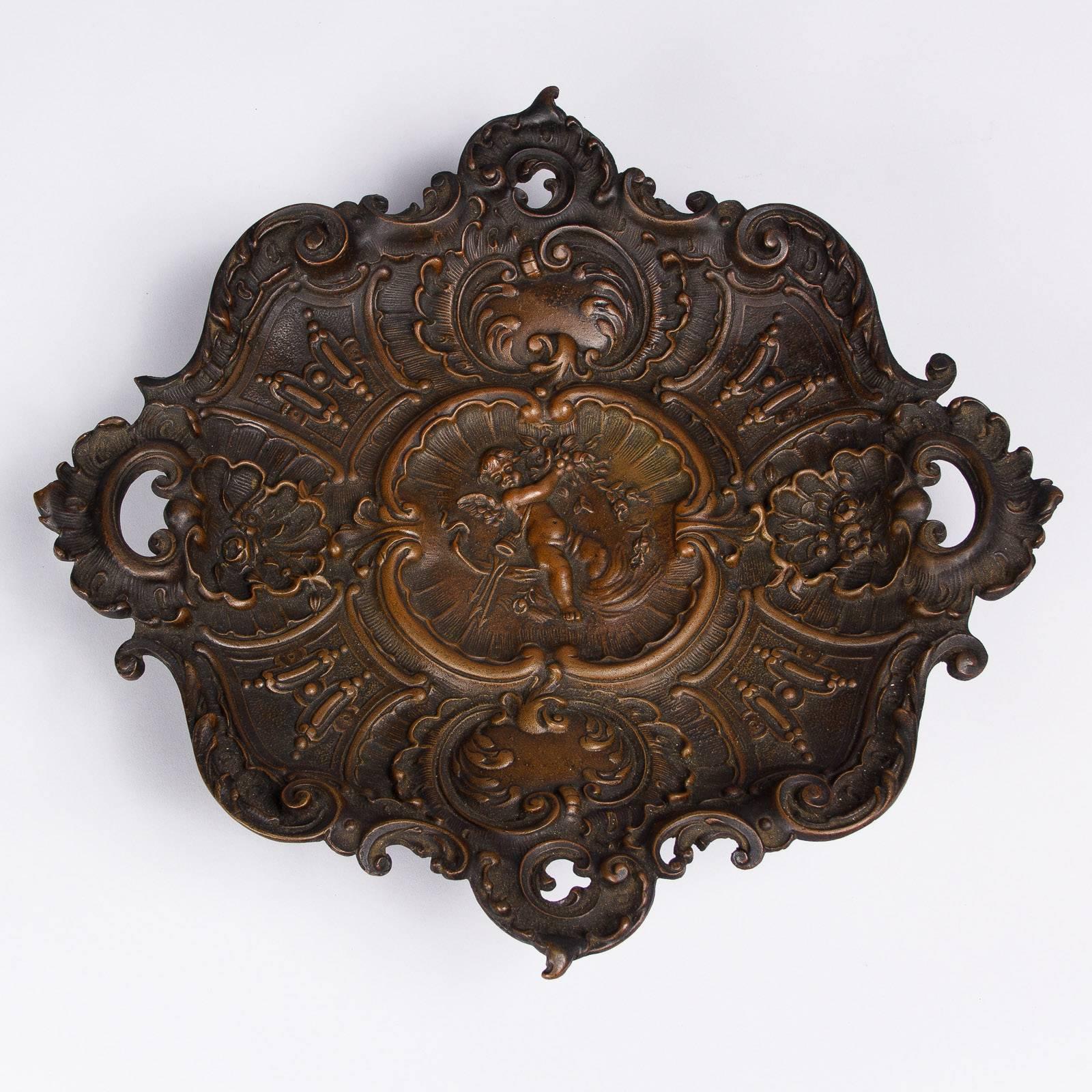 Bronze Vide Poches with Cherub Motif, France, Late 1800s 2