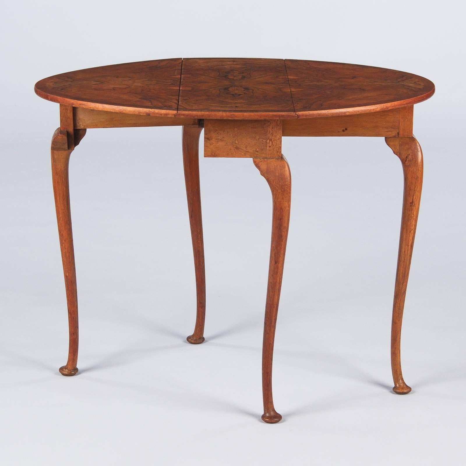 queen anne drop leaf table