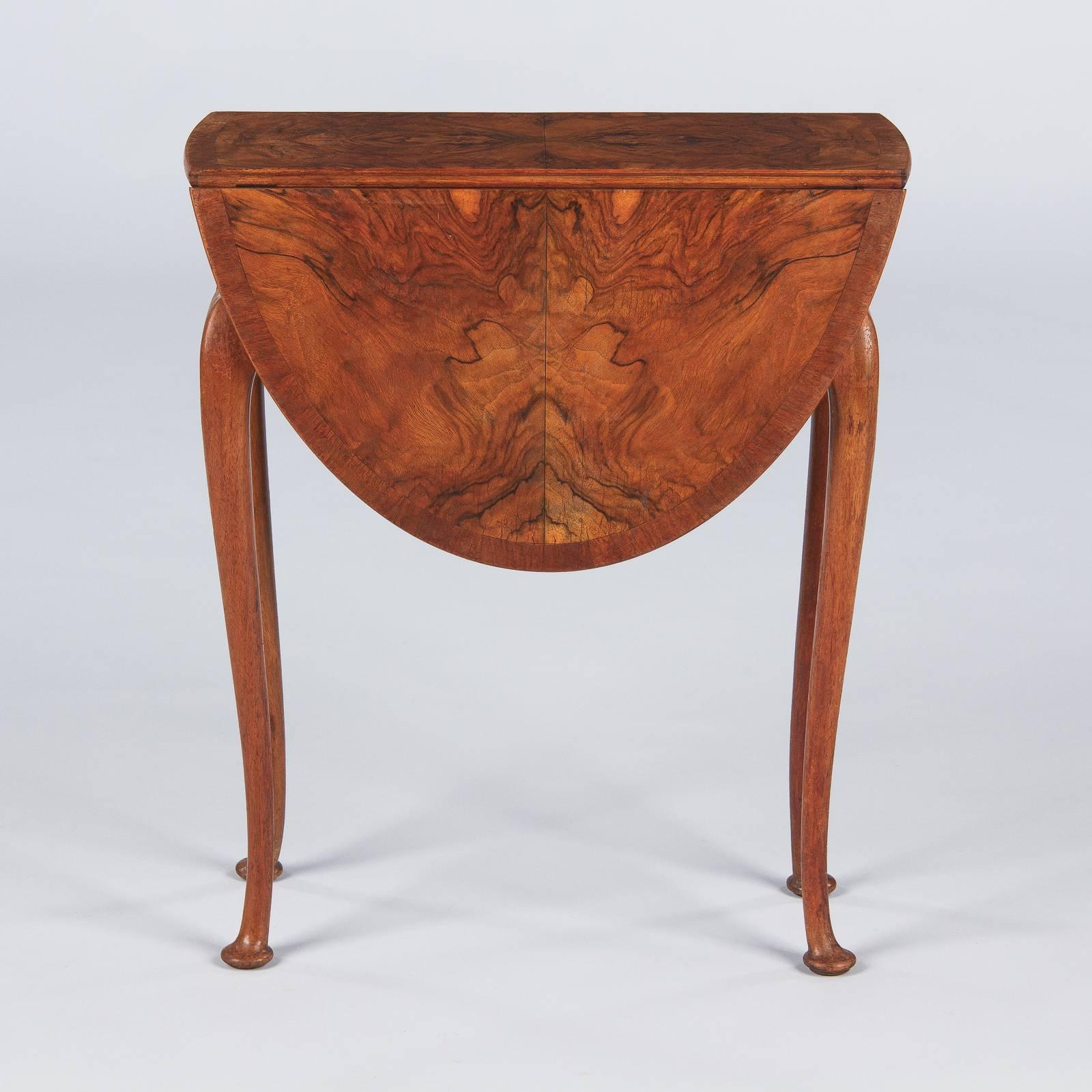 English Queen Anne Style Petite Drop-Leaf Table, England, Late 1800s
