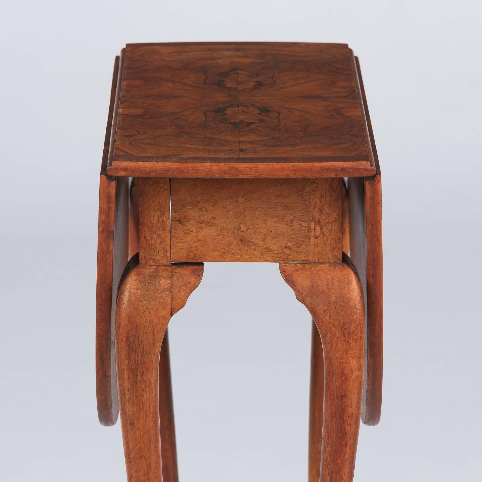 Veneer Queen Anne Style Petite Drop-Leaf Table, England, Late 1800s