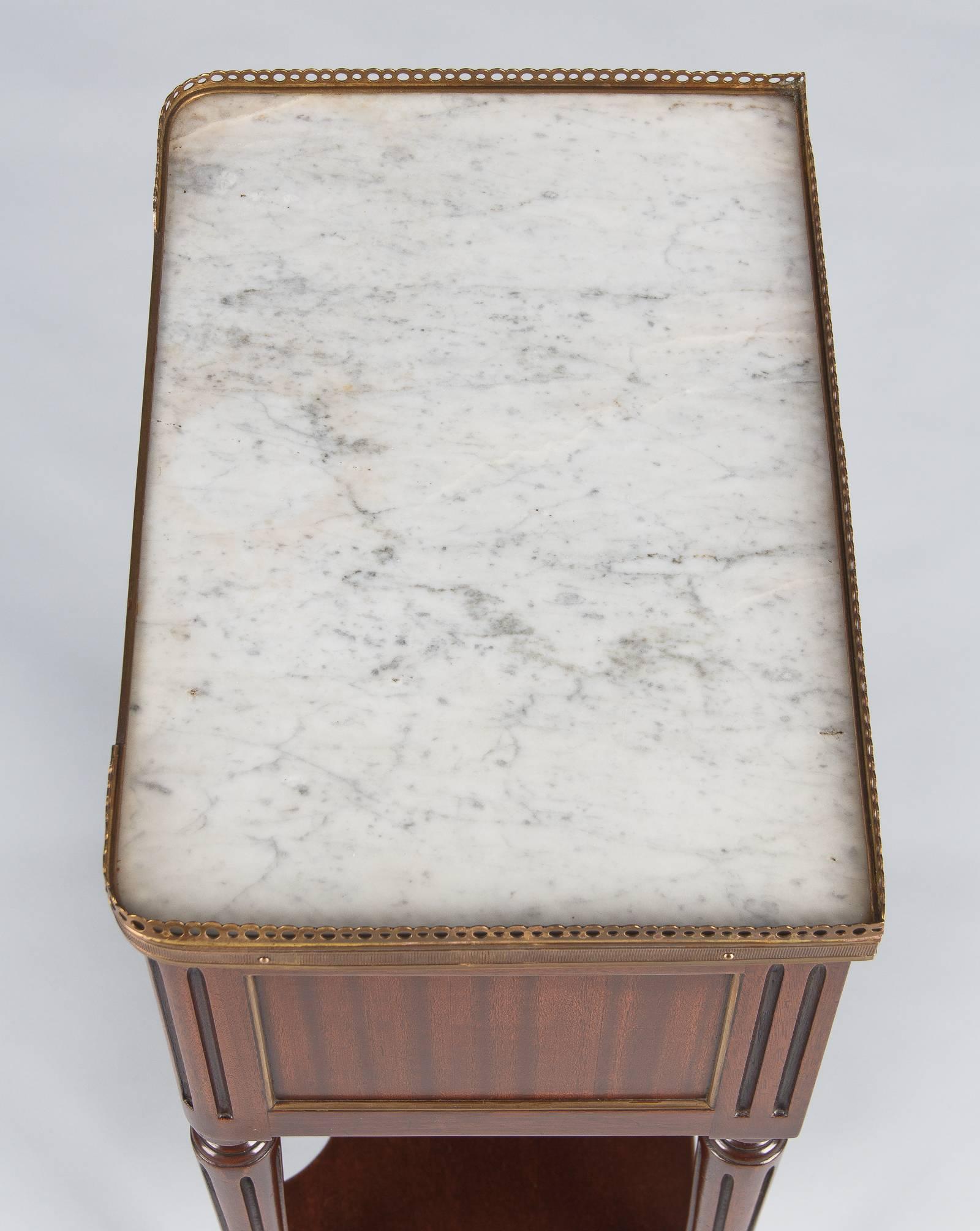 Louis XVI Style Marble-Top Bedside Cabinet, 1920s 3