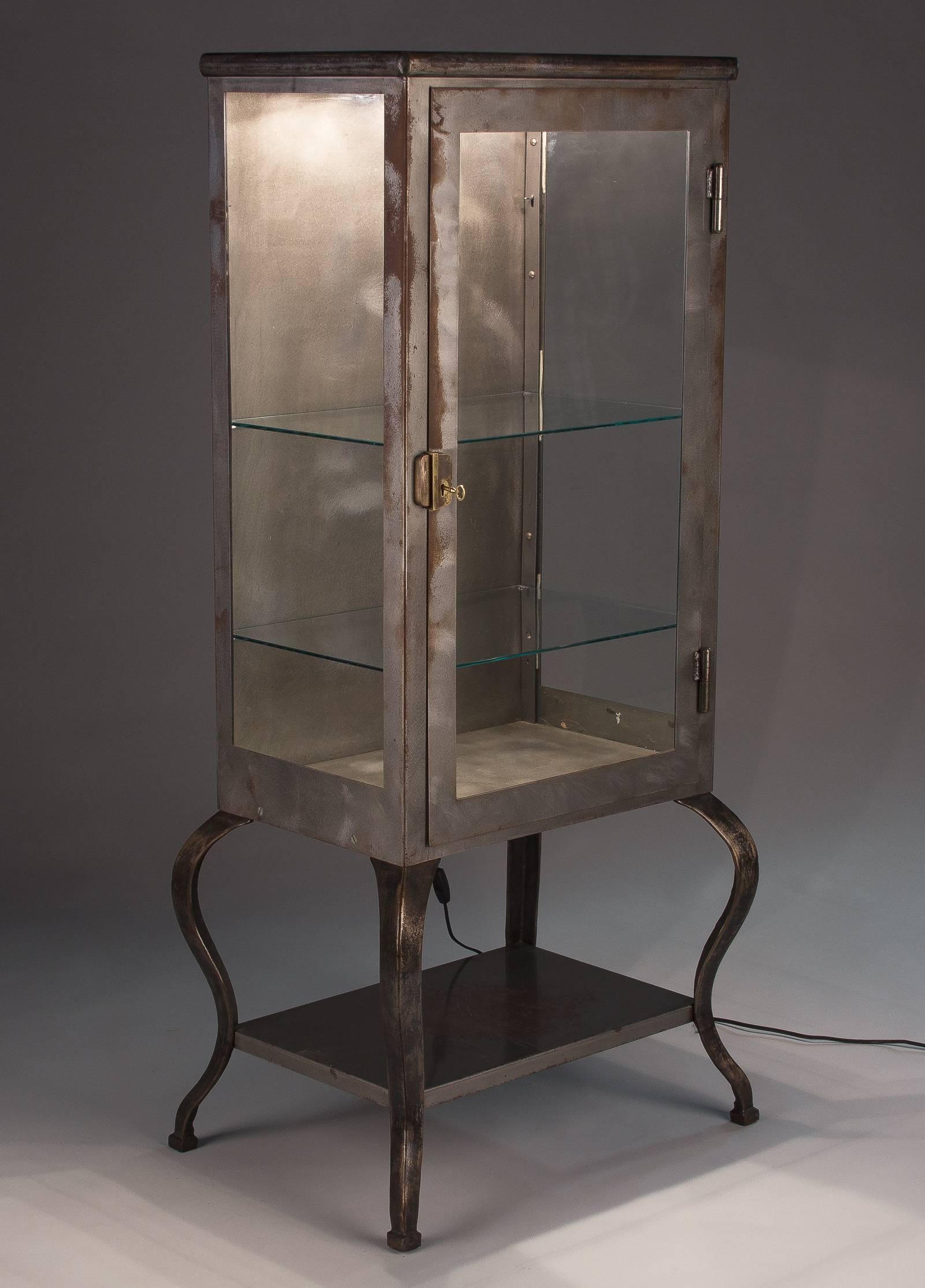 Industrial Apothecary Polished Steel Vitrine, 1940s 1