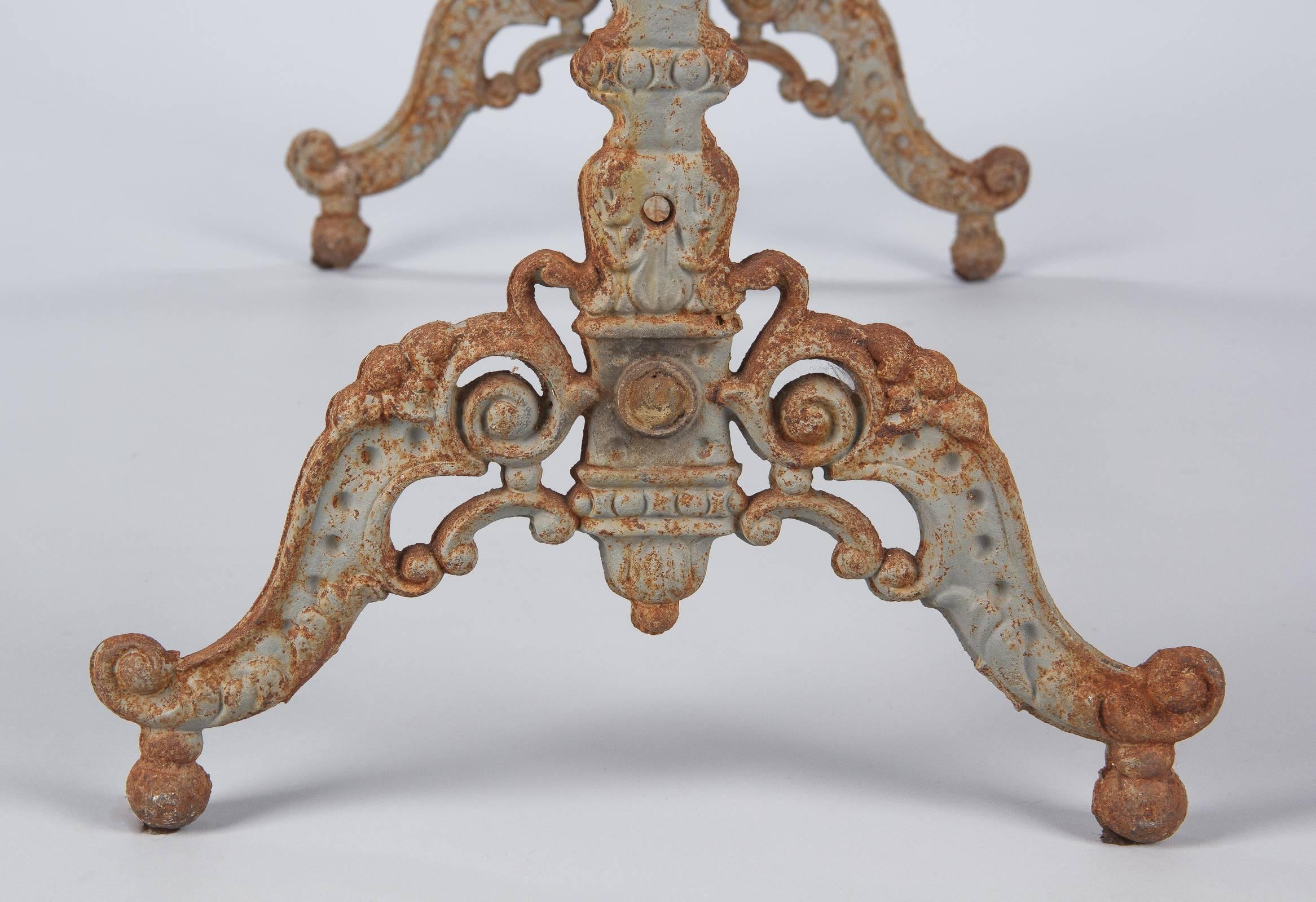 Pair of Spanish Rococo Iron Base Bistro Tables with Marble Tops, Late 1800s For Sale 1
