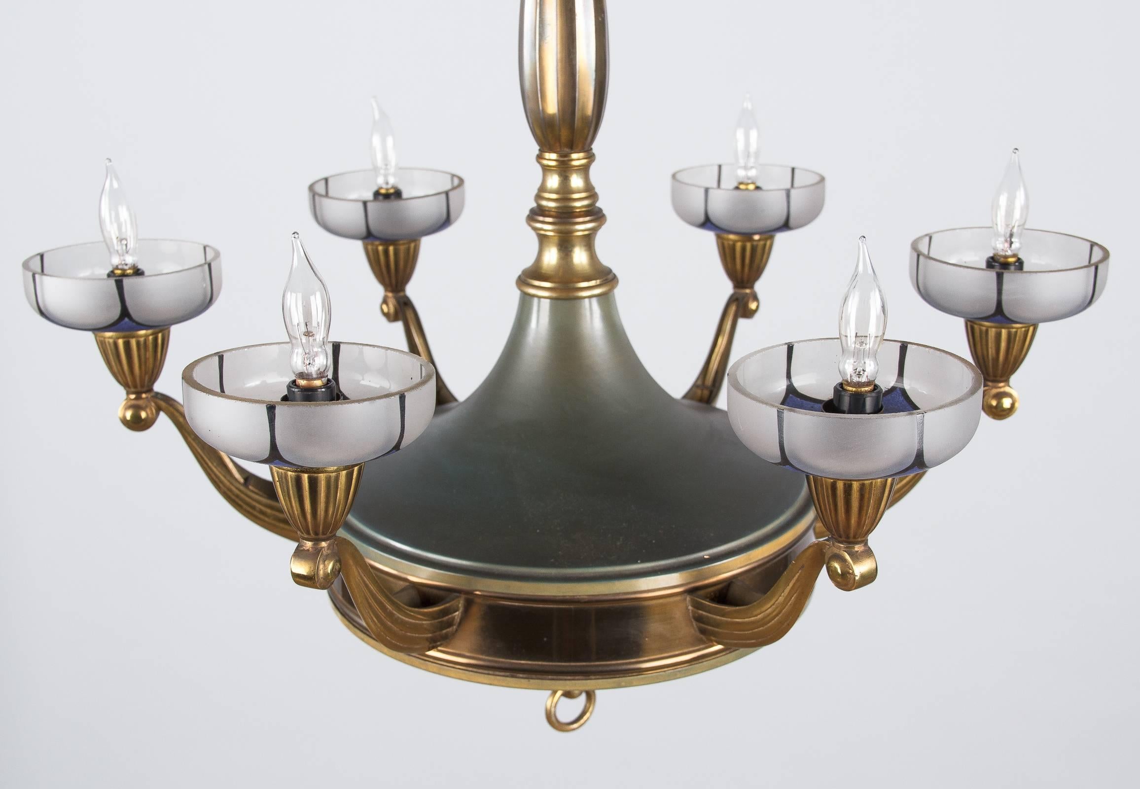 French Art Deco Green Tole and Brass Chandelier, 1930s 4