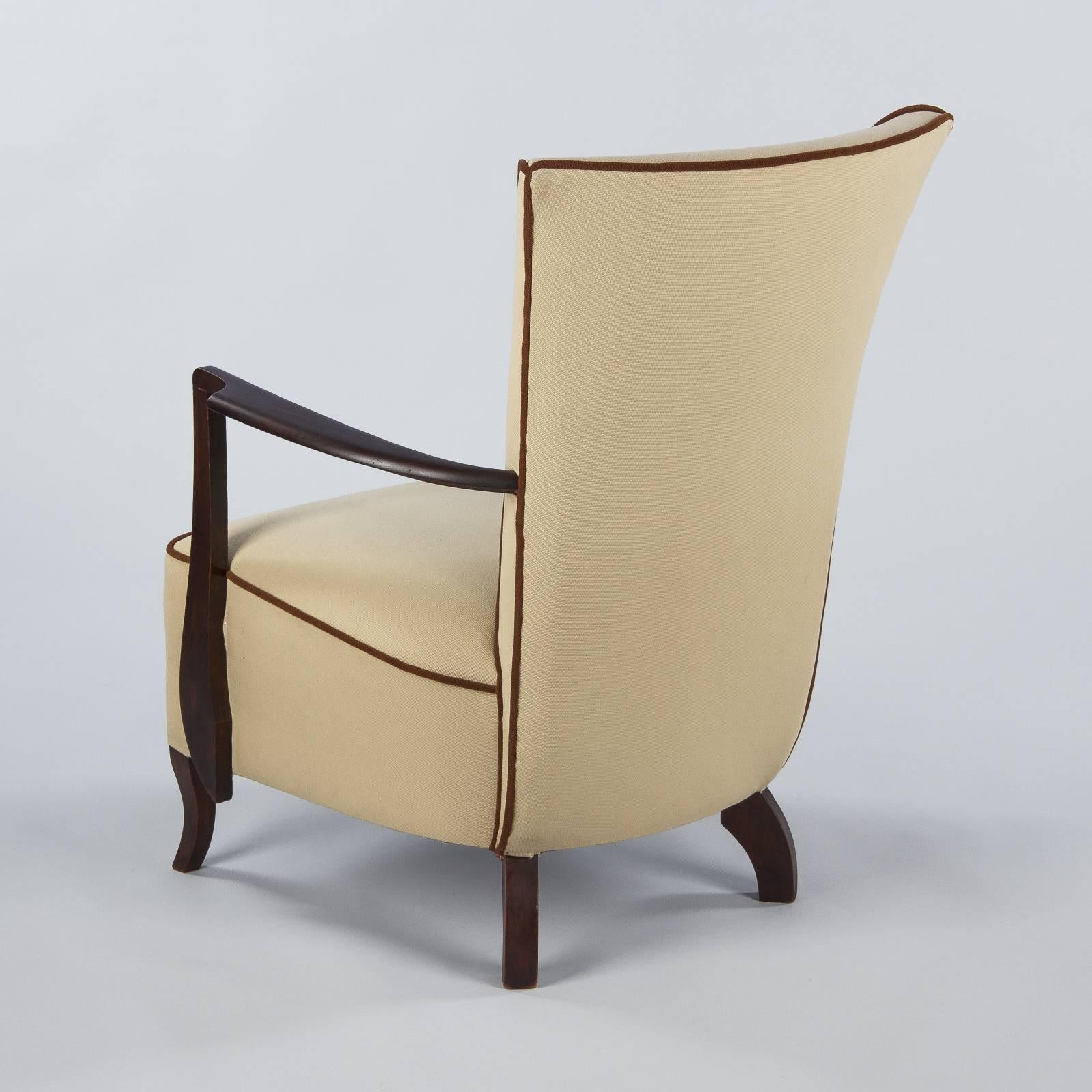 French Art Deco Beechwood Upholstered Armchair, 1940s 1