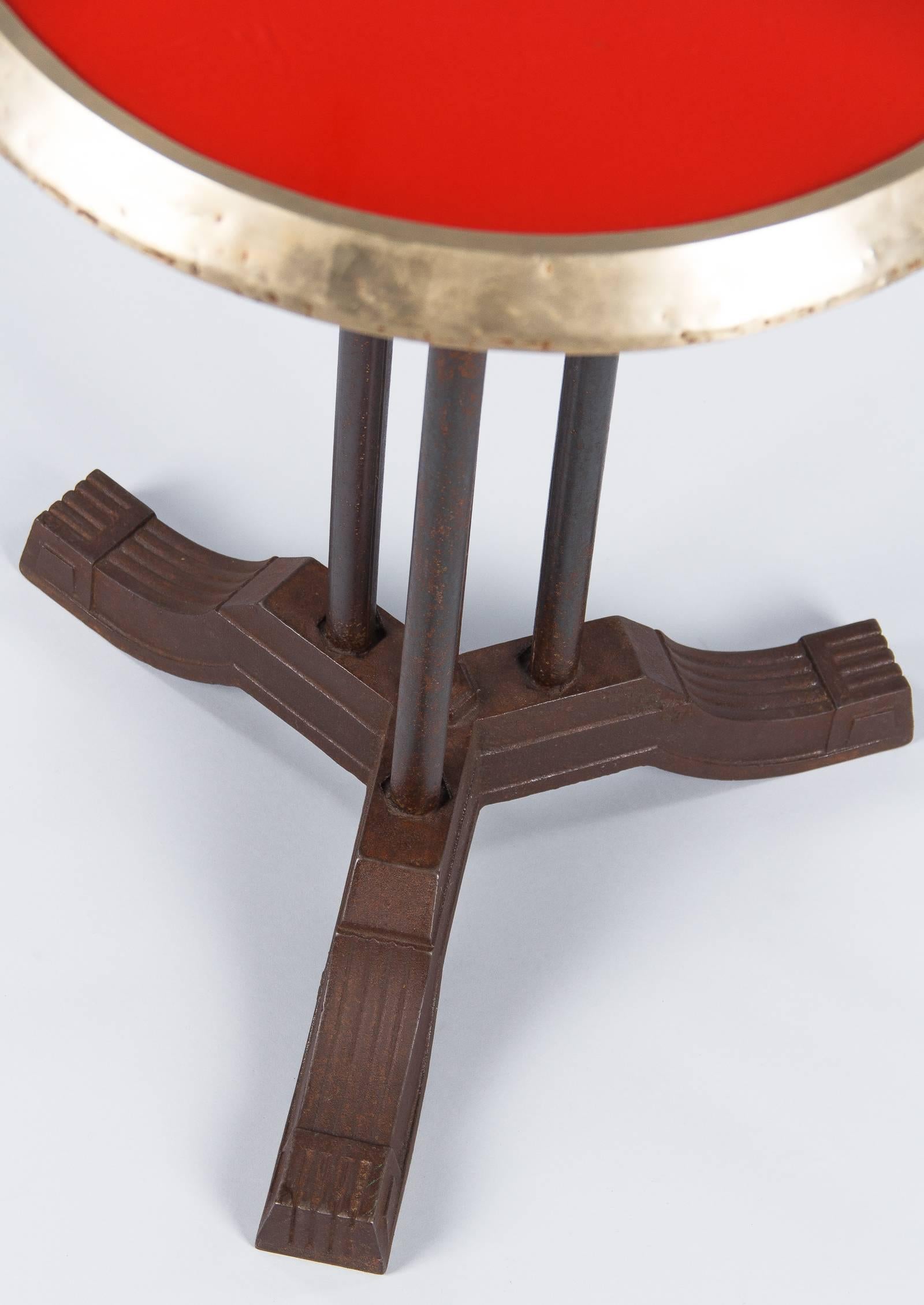 French Art Deco Bistro Table with Red Bakelite Top, 1930s 1