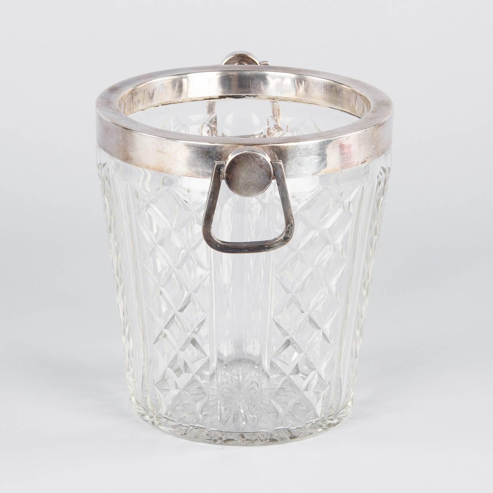 French Cut-Glass Champagne Bucket, 20th Century In Good Condition In Austin, TX
