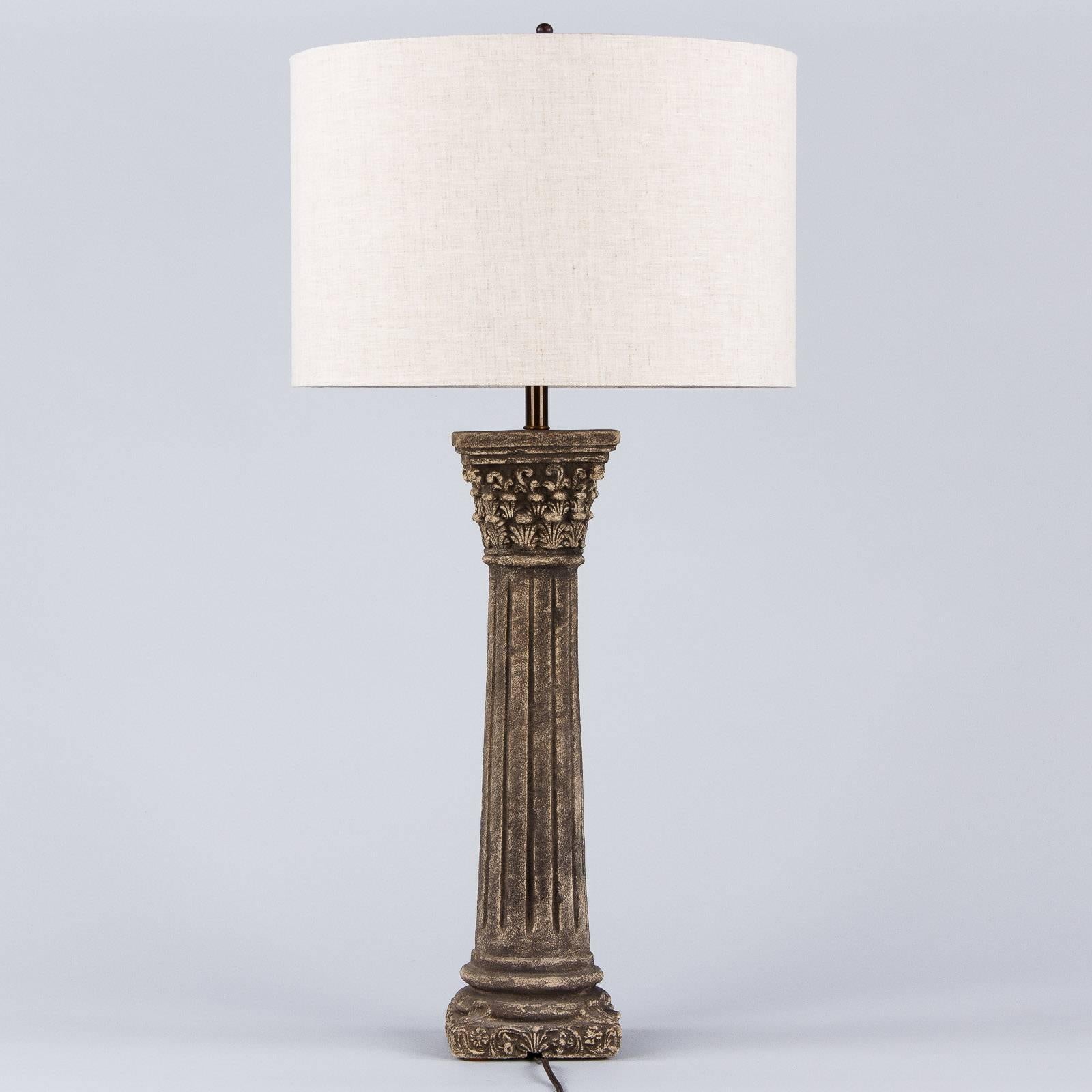 French Corinthian Column Stone Lamp, 20th Century In Good Condition For Sale In Austin, TX