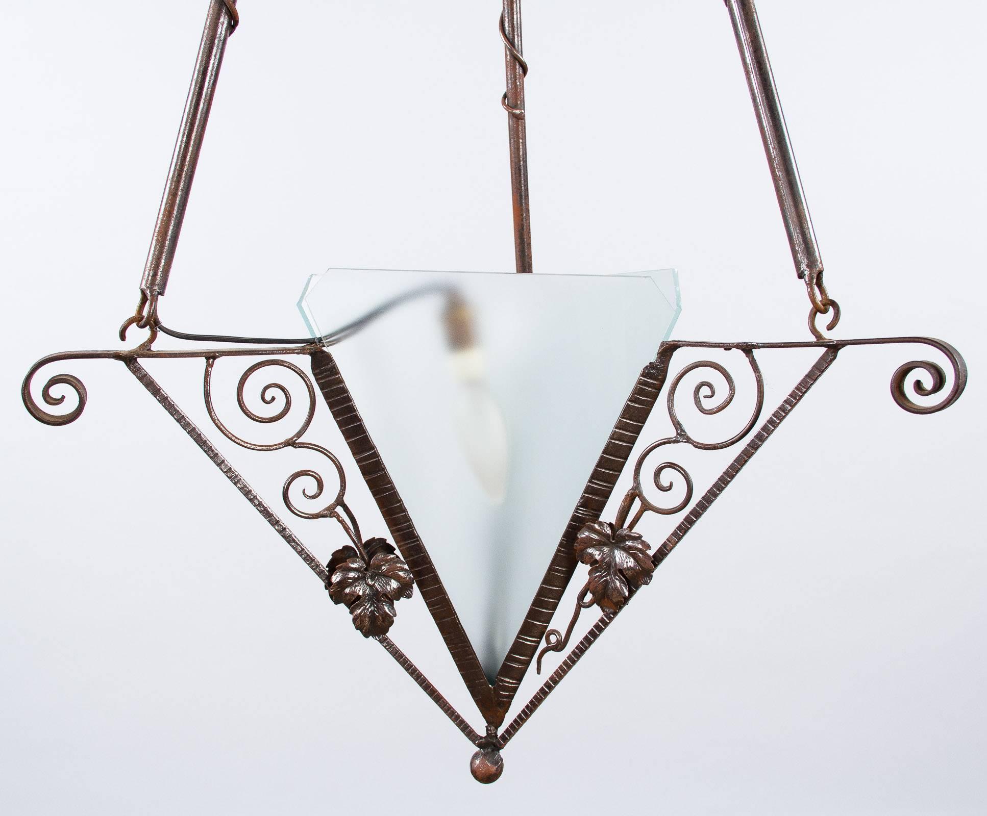 French Art Deco Triangular Wrought Iron and Frosted Glass Chandelier, 1930s 6