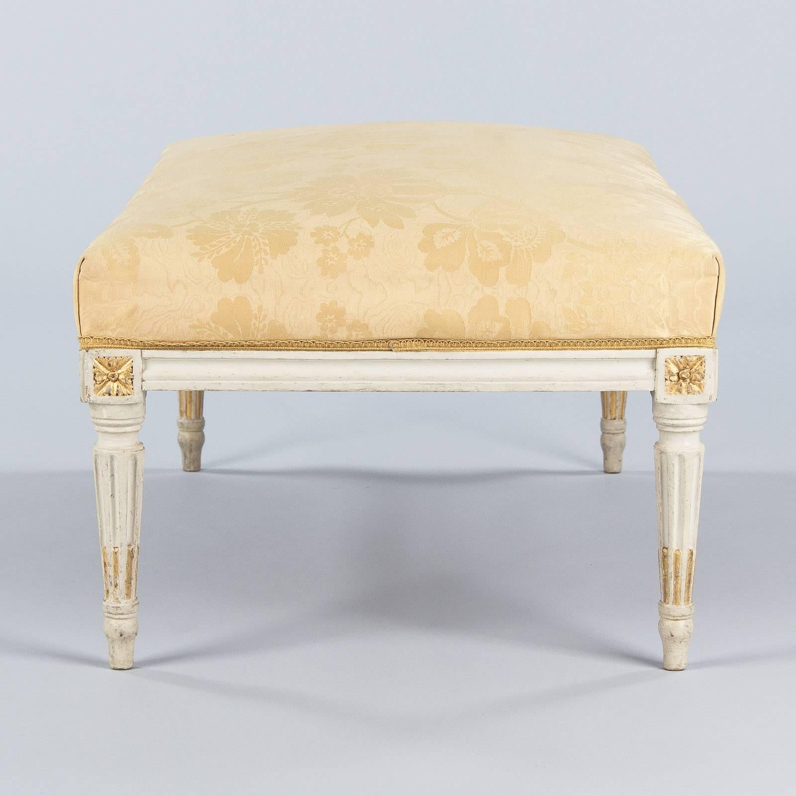 French Louis XVI Style Upholstered Painted Ottoman, Early 1900s