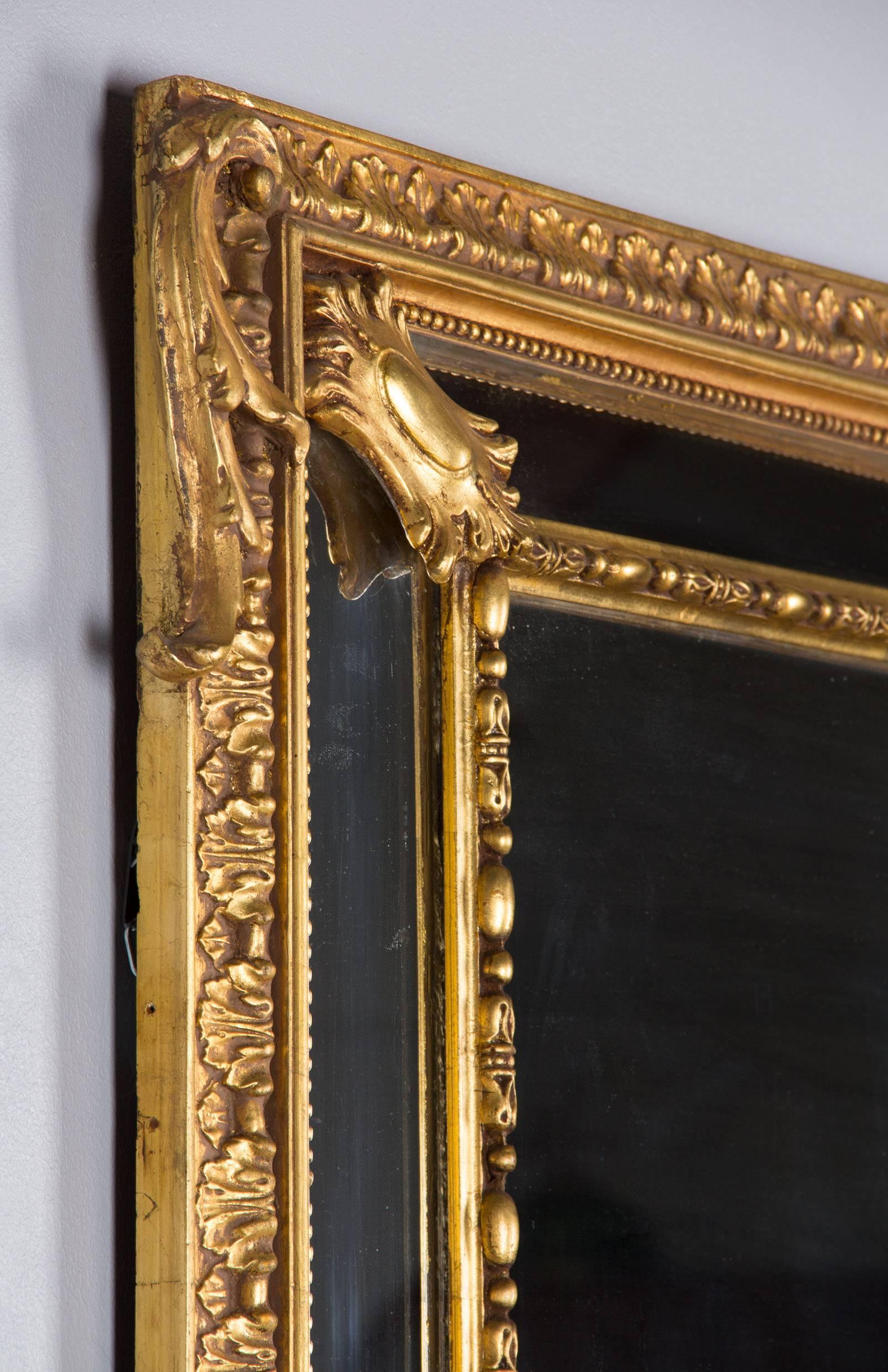 Napoleon III Period Gold Leaf Carved Mirror, Late 1800s 4