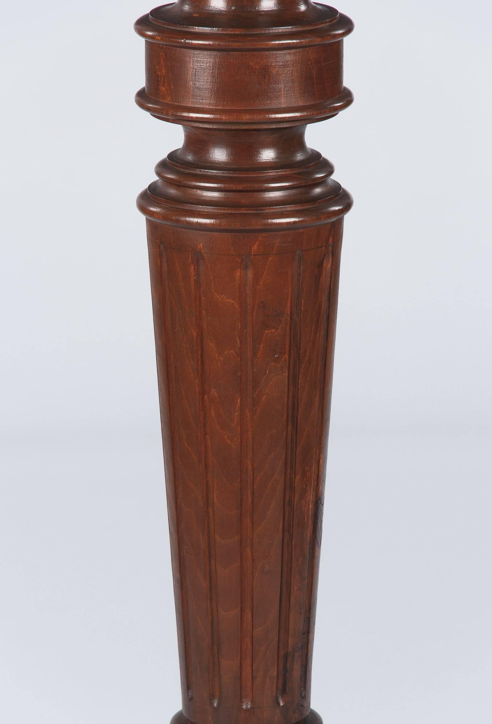 20th Century Louis XVI Style Walnut Pedestal, circa 1900s